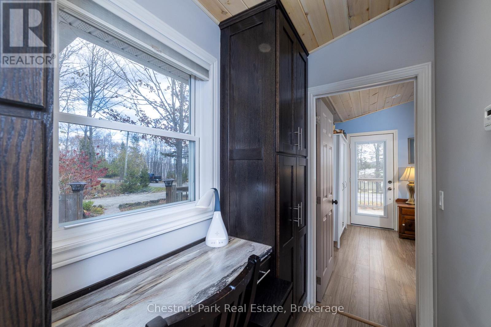 129 Miller Lake Shore Road, Northern Bruce Peninsula, Ontario  N0H 1Z0 - Photo 21 - X12516724