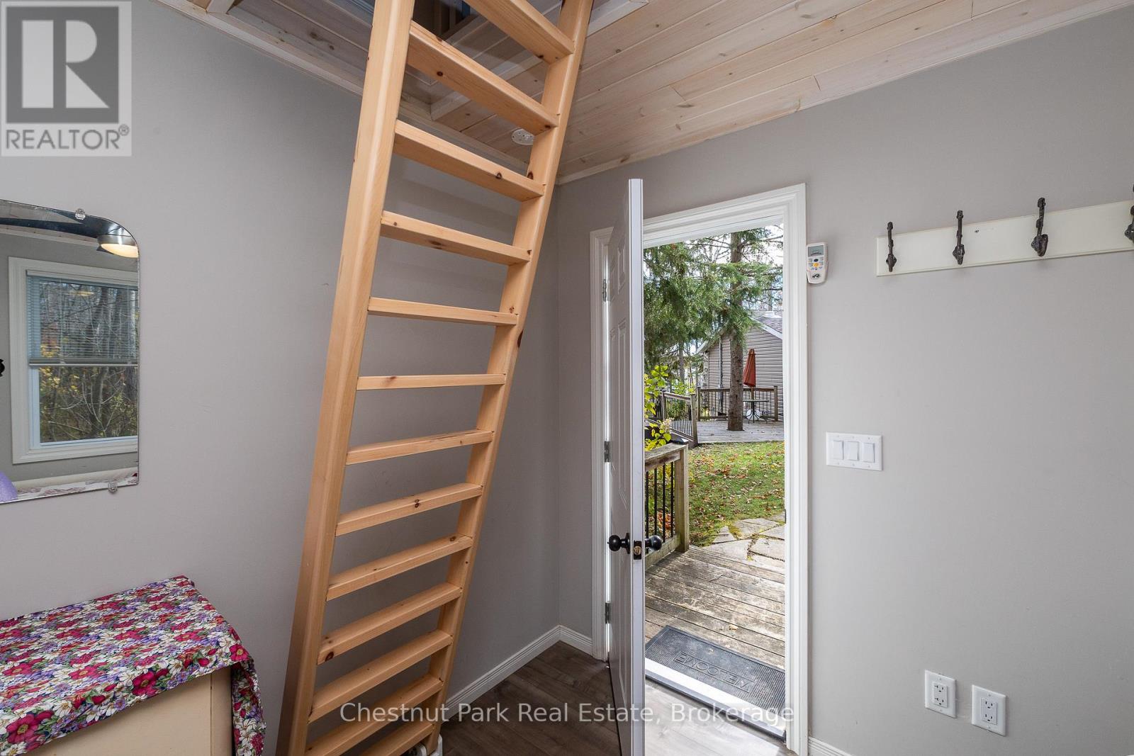 129 Miller Lake Shore Road, Northern Bruce Peninsula, Ontario  N0H 1Z0 - Photo 27 - X12516724