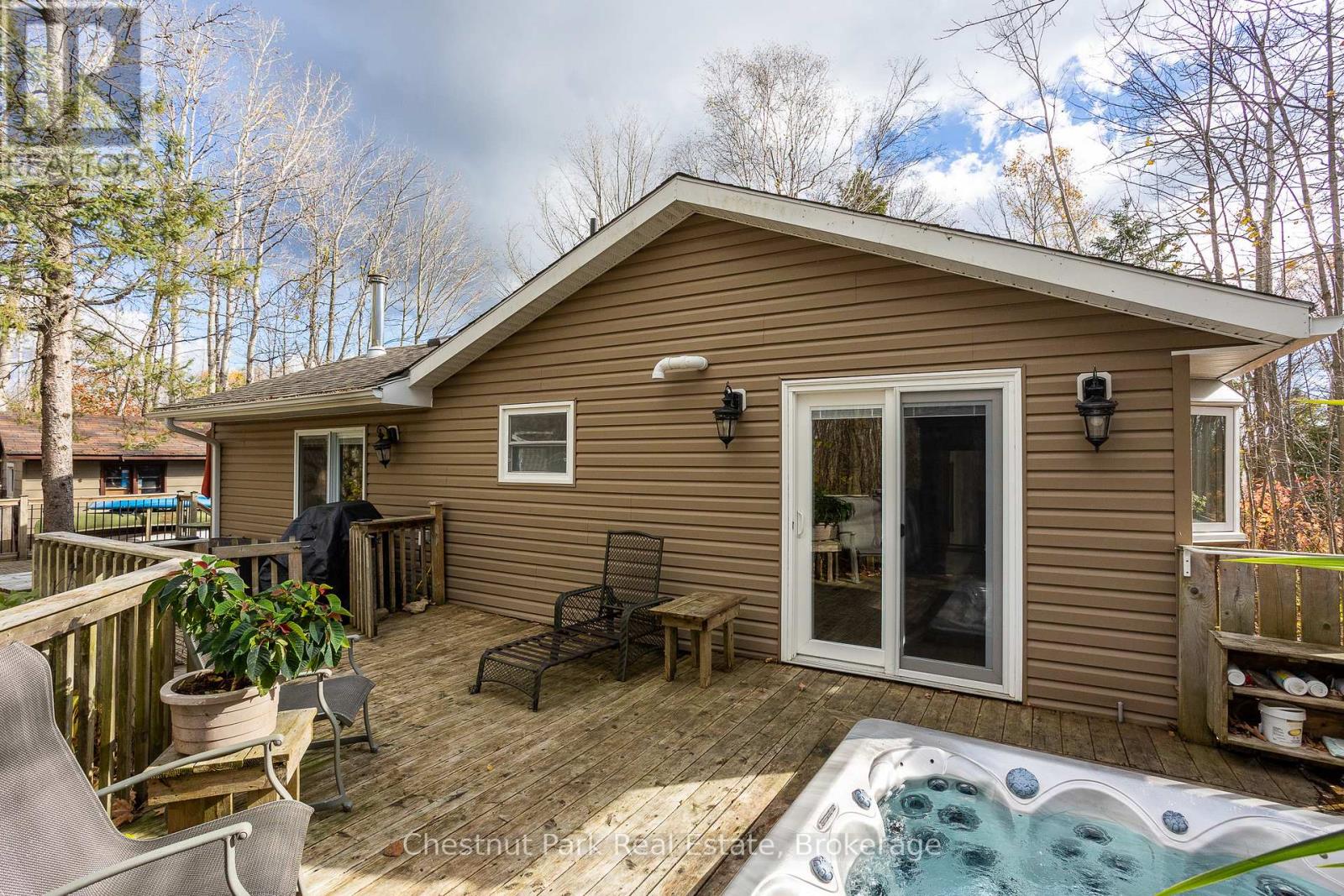 129 Miller Lake Shore Road, Northern Bruce Peninsula, Ontario  N0H 1Z0 - Photo 38 - X12516724