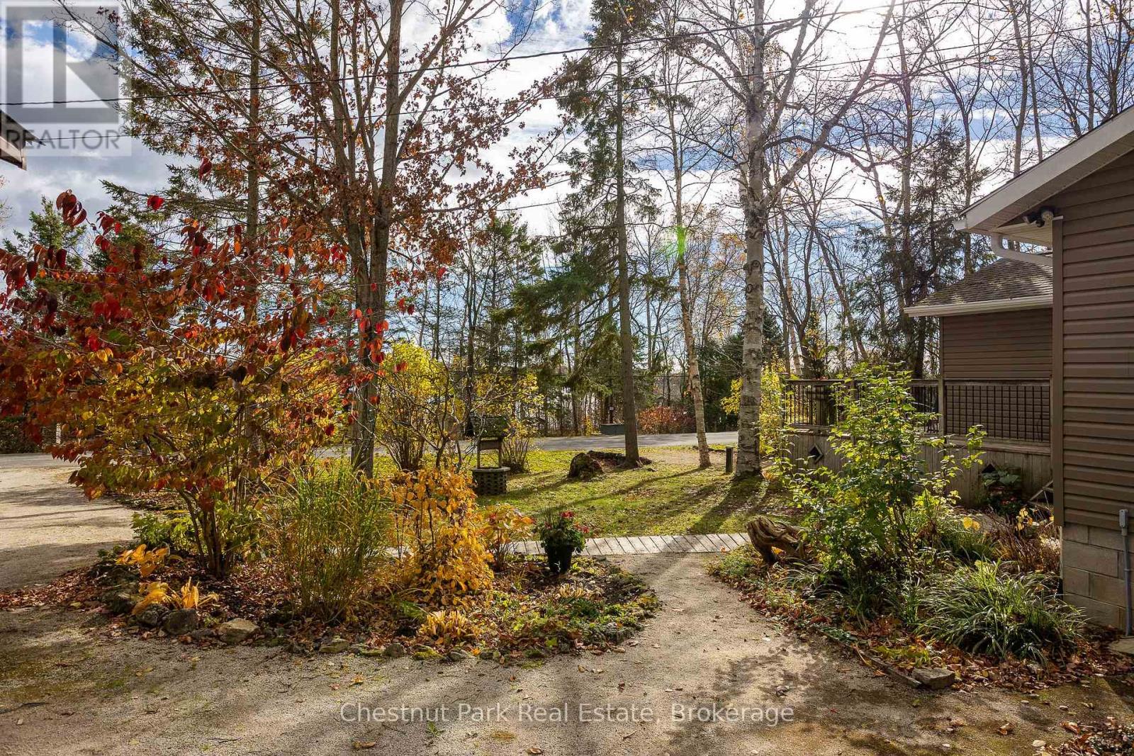 129 Miller Lake Shore Road, Northern Bruce Peninsula, Ontario  N0H 1Z0 - Photo 41 - X12516724