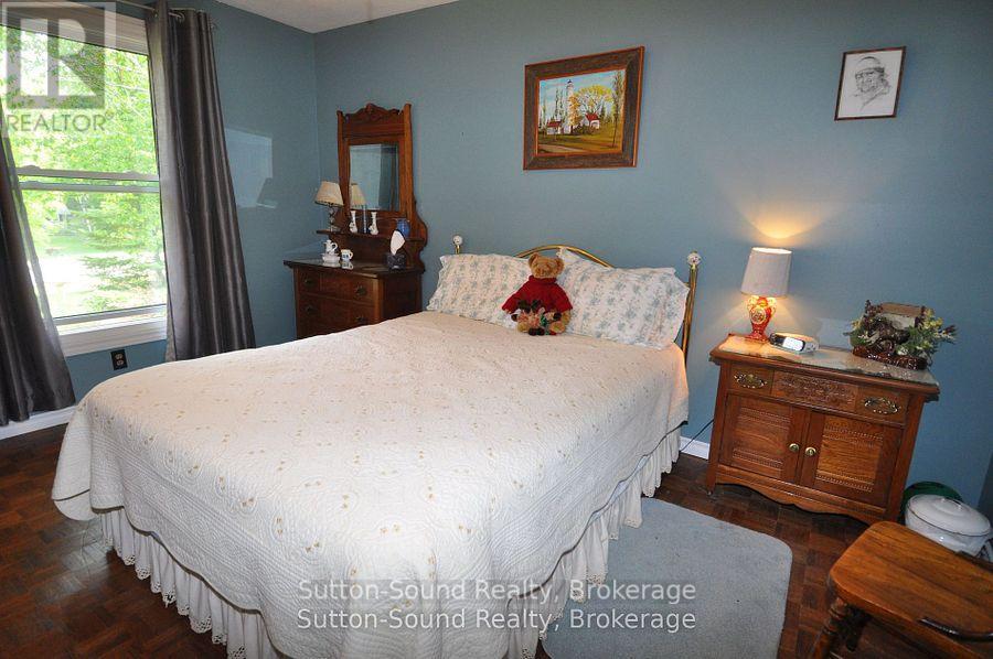 719140 Highway 6 Highway, Georgian Bluffs, Ontario  N0H 2K0 - Photo 11 - X12516774