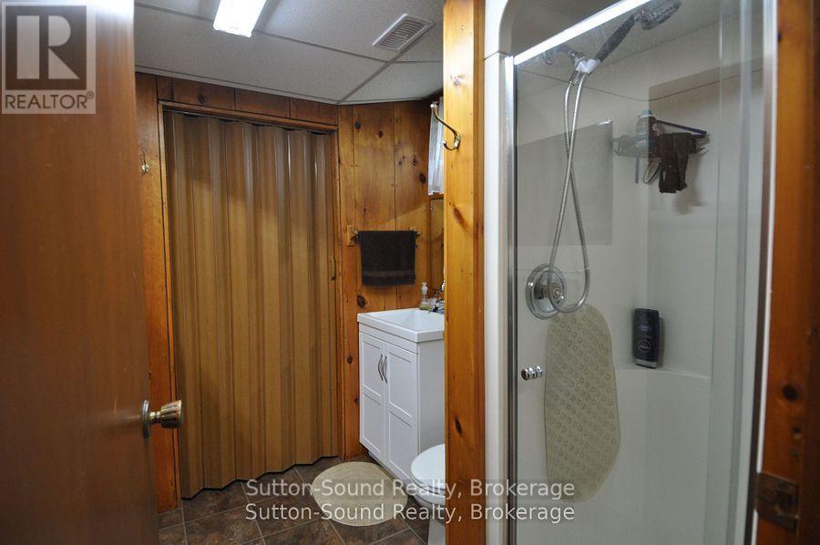 719140 Highway 6 Highway, Georgian Bluffs, Ontario  N0H 2K0 - Photo 19 - X12516774