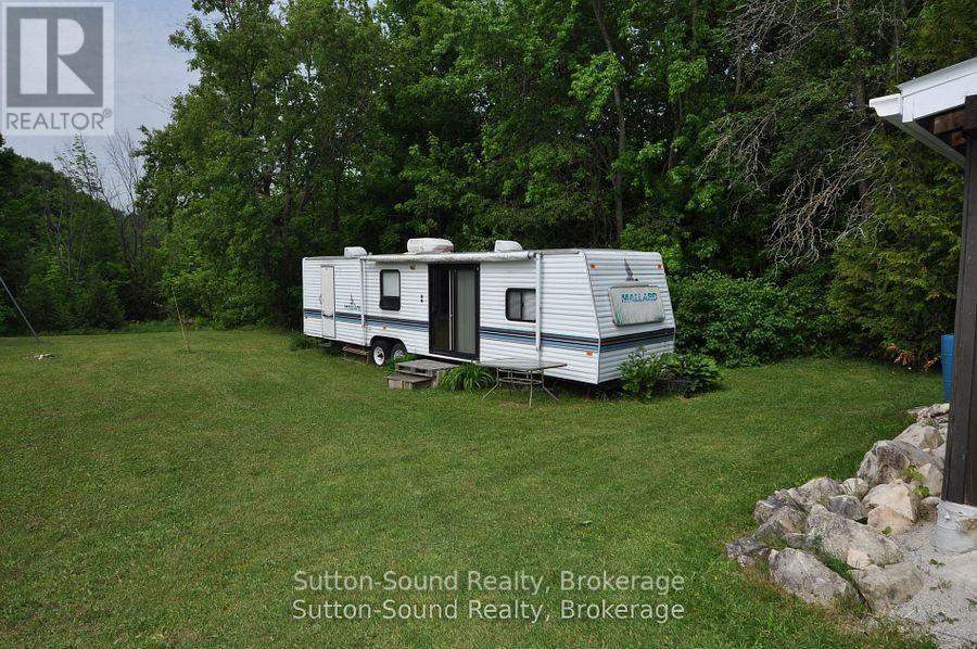 719140 Highway 6 Highway, Georgian Bluffs, Ontario  N0H 2K0 - Photo 35 - X12516774