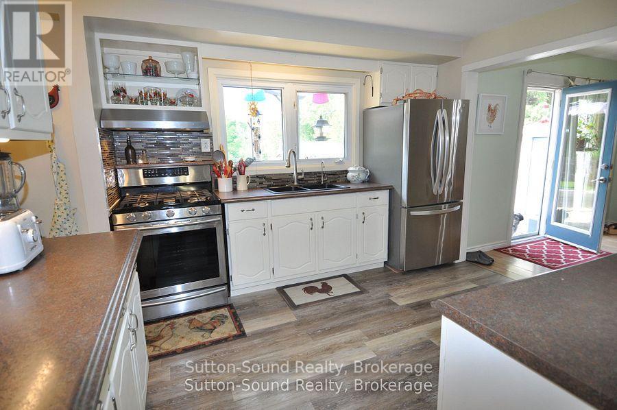 719140 Highway 6 Highway, Georgian Bluffs, Ontario  N0H 2K0 - Photo 6 - X12516774