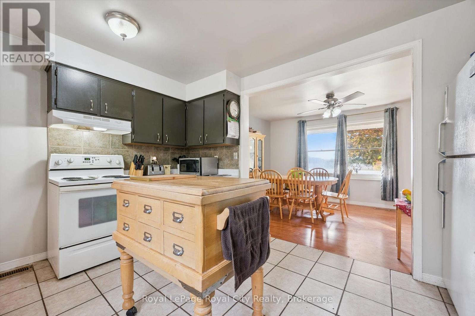 4769 Wellington Road 32 Road, Centre Wellington, Ontario N1H 6J3 - Photo 16 - X12516790