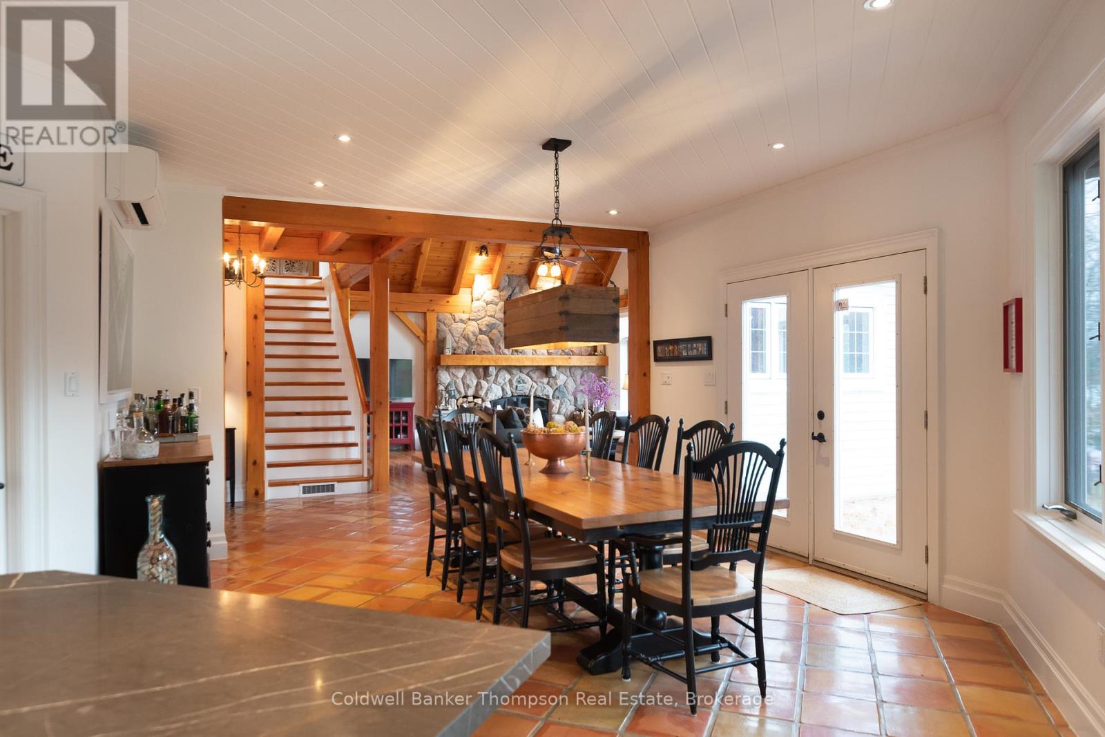 54 Hoodstown Shores Road, Huntsville, Ontario P1H 2J2 - Photo 13 - X12516800