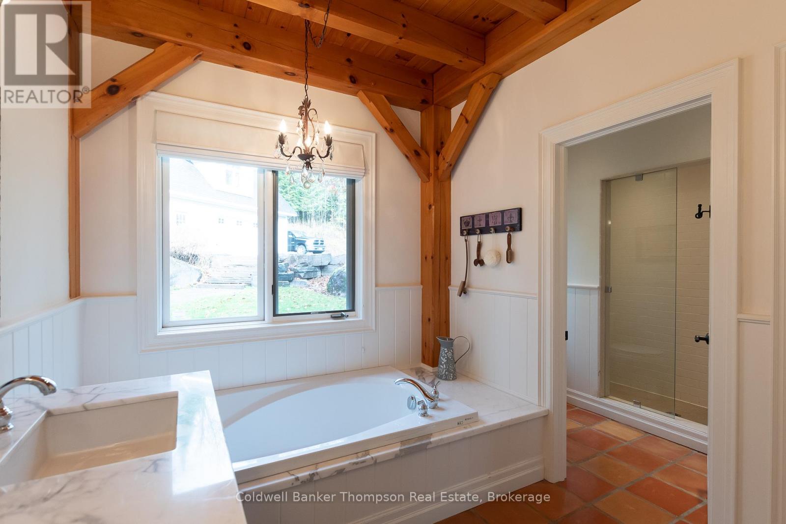 54 Hoodstown Shores Road, Huntsville, Ontario P1H 2J2 - Photo 25 - X12516800