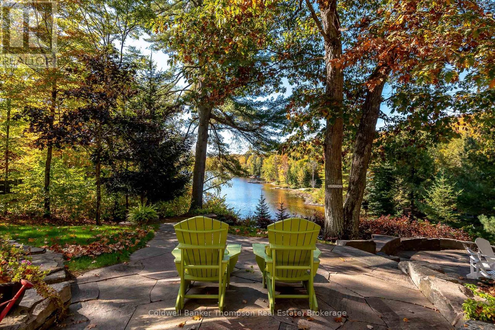 54 Hoodstown Shores Road, Huntsville, Ontario P1H 2J2 - Photo 47 - X12516800