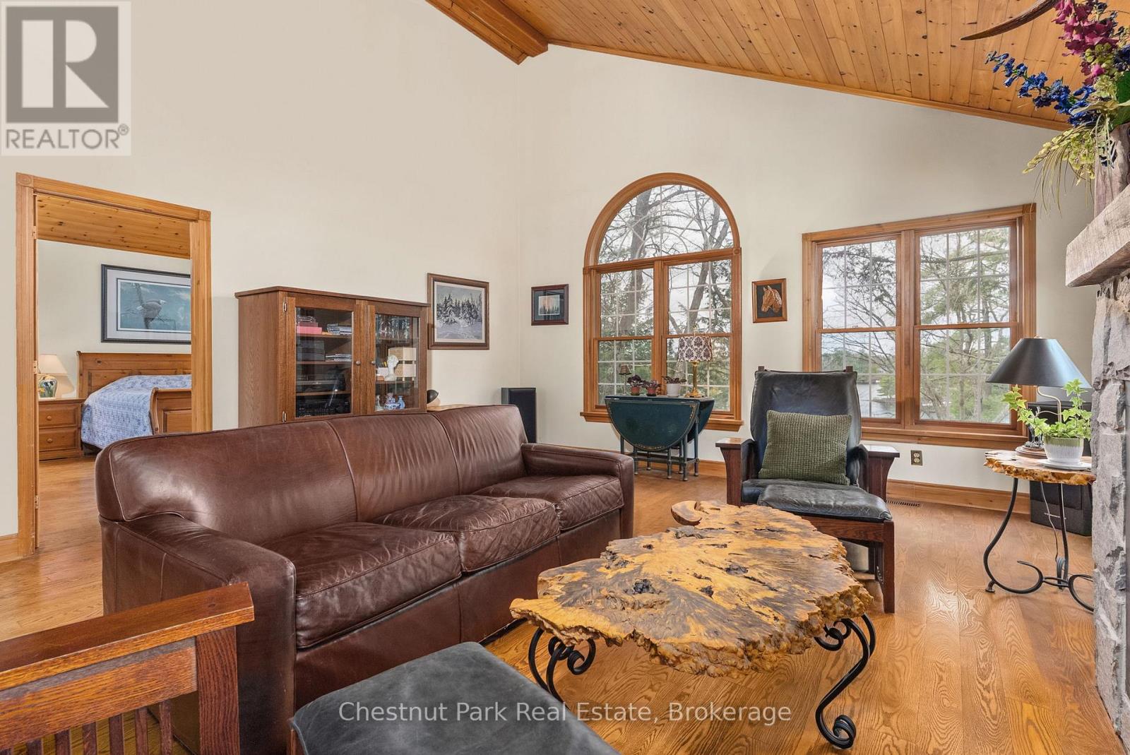 1143 Leonard Lake 1 Road, Muskoka Lakes, Ontario  P1L 2G7 - Photo 7 - X12517004