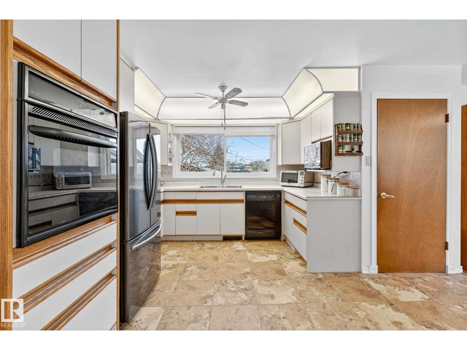 10715 36 St Nw, Edmonton, Alberta  T5W 2A5 - Photo 12 - E4464897