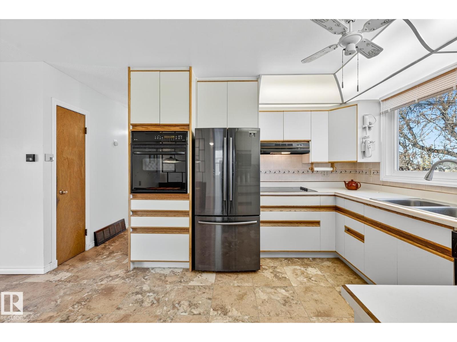 10715 36 St Nw, Edmonton, Alberta  T5W 2A5 - Photo 14 - E4464897