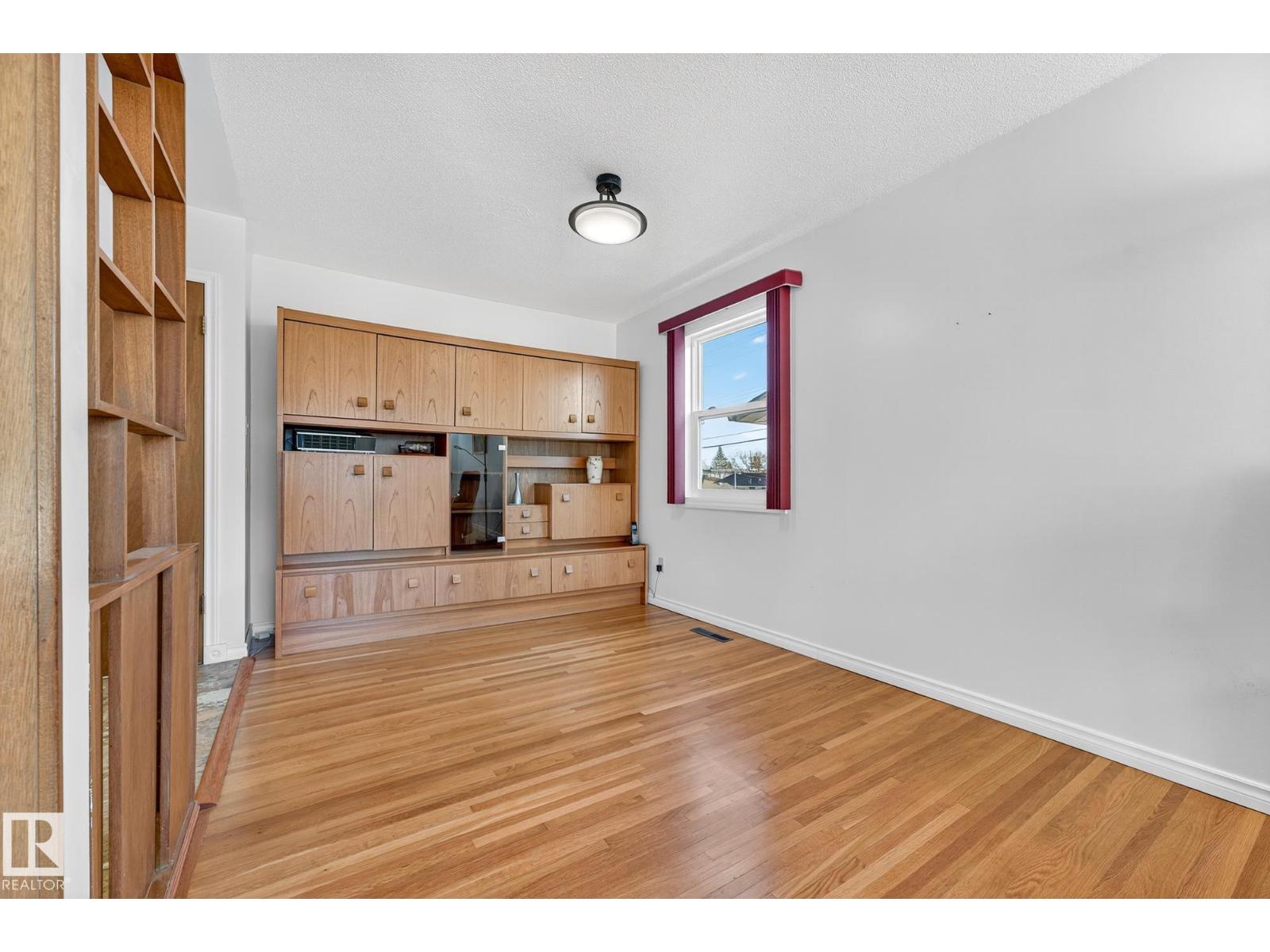 10715 36 St Nw, Edmonton, Alberta  T5W 2A5 - Photo 6 - E4464897