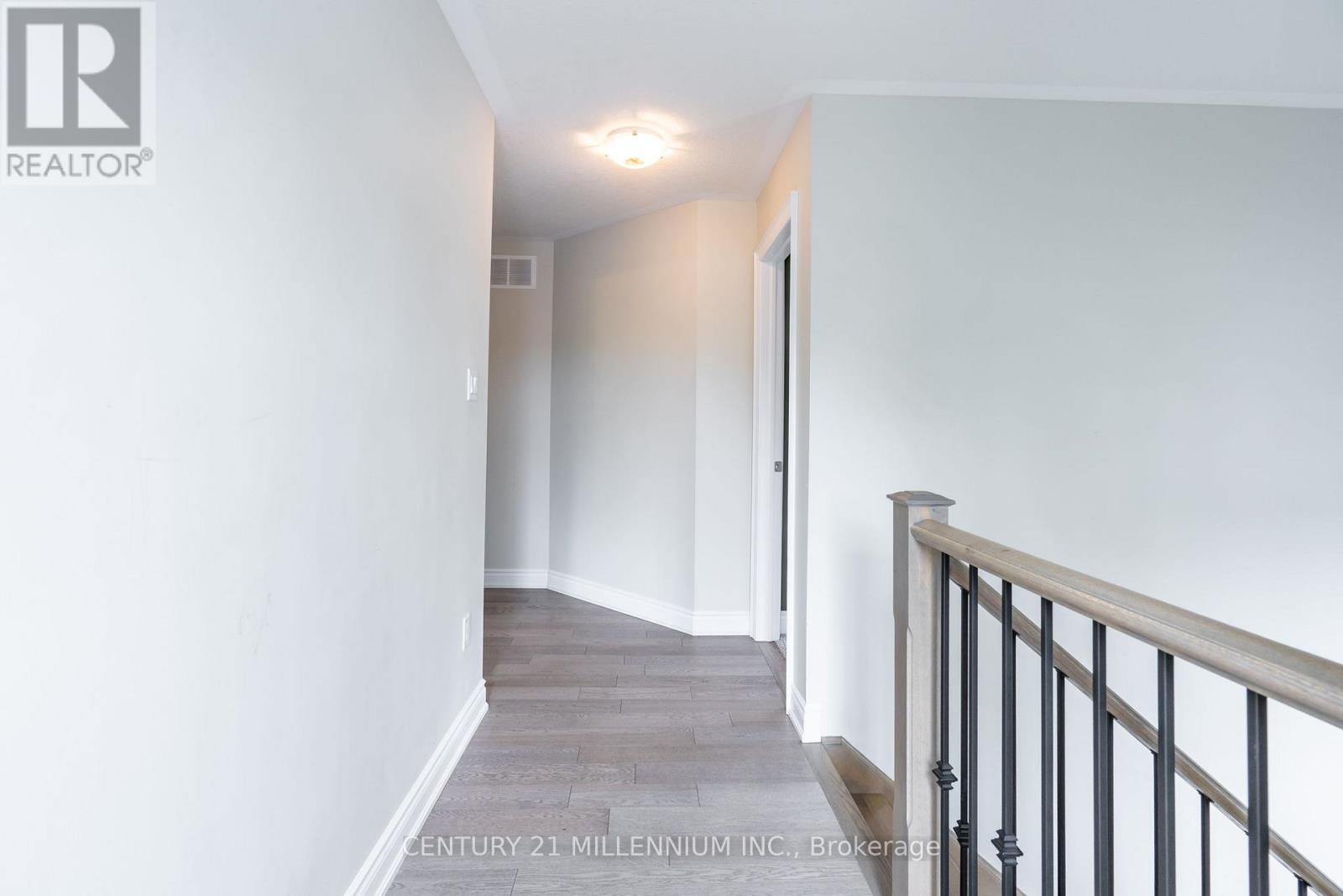 399 Erie Avenue, Brantford, Ontario  N3S 0E6 - Photo 13 - X12461512