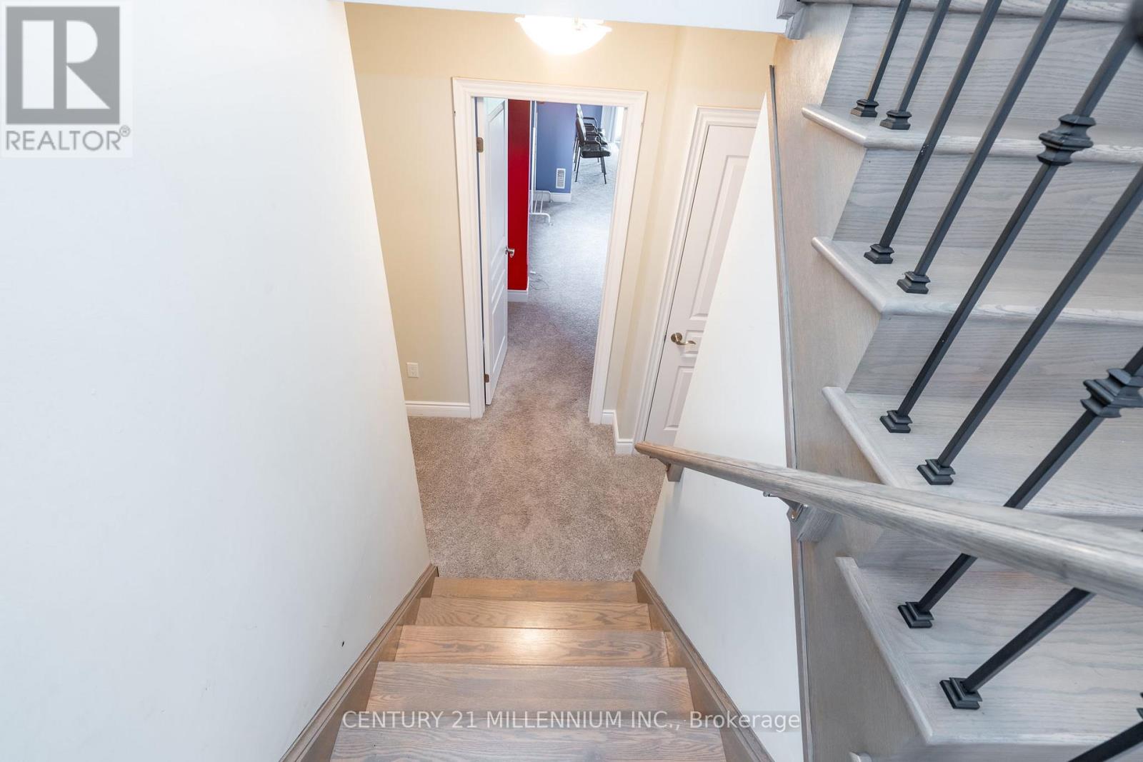 399 Erie Avenue, Brantford, Ontario  N3S 0E6 - Photo 20 - X12461512