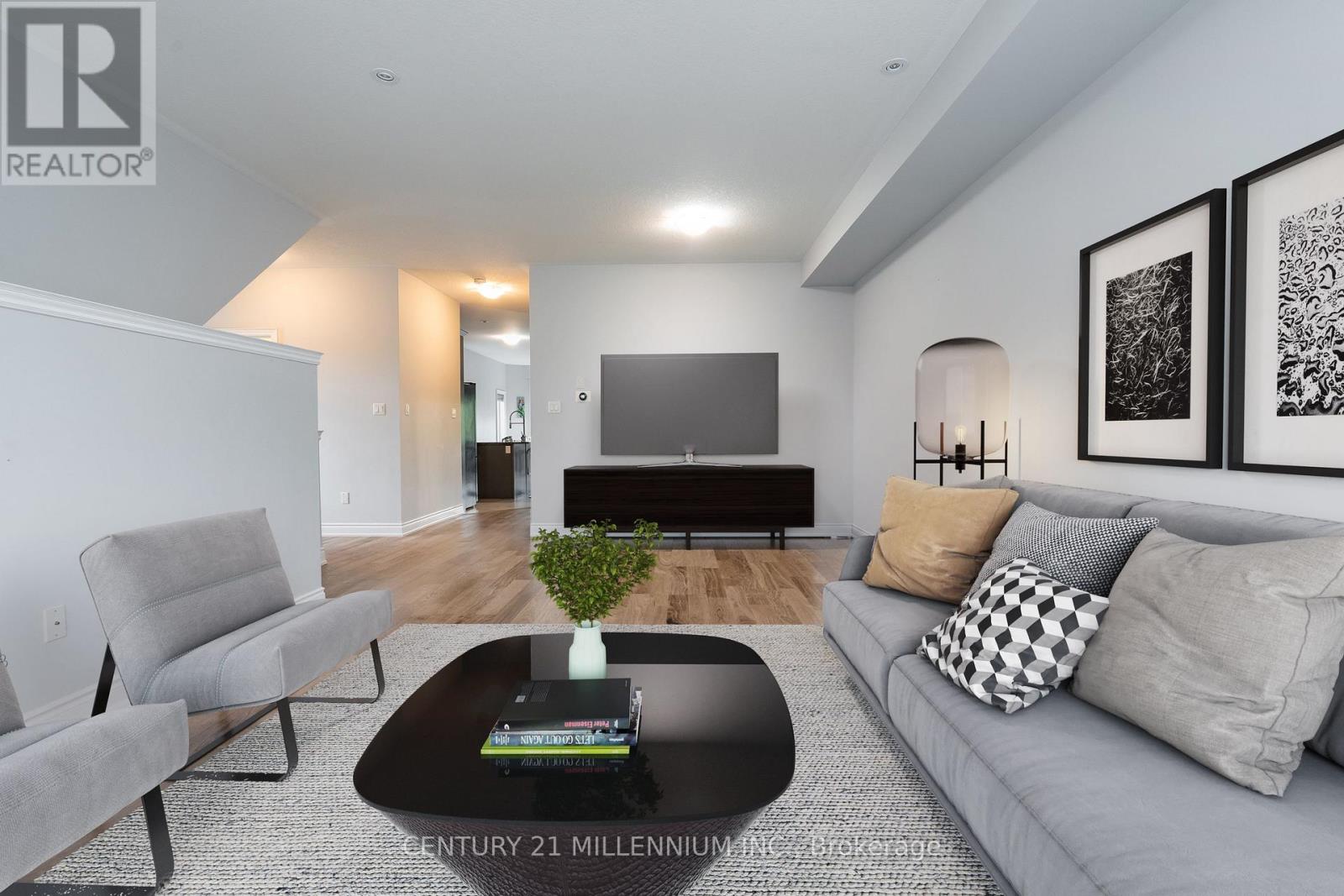 399 Erie Avenue, Brantford, Ontario  N3S 0E6 - Photo 5 - X12461512