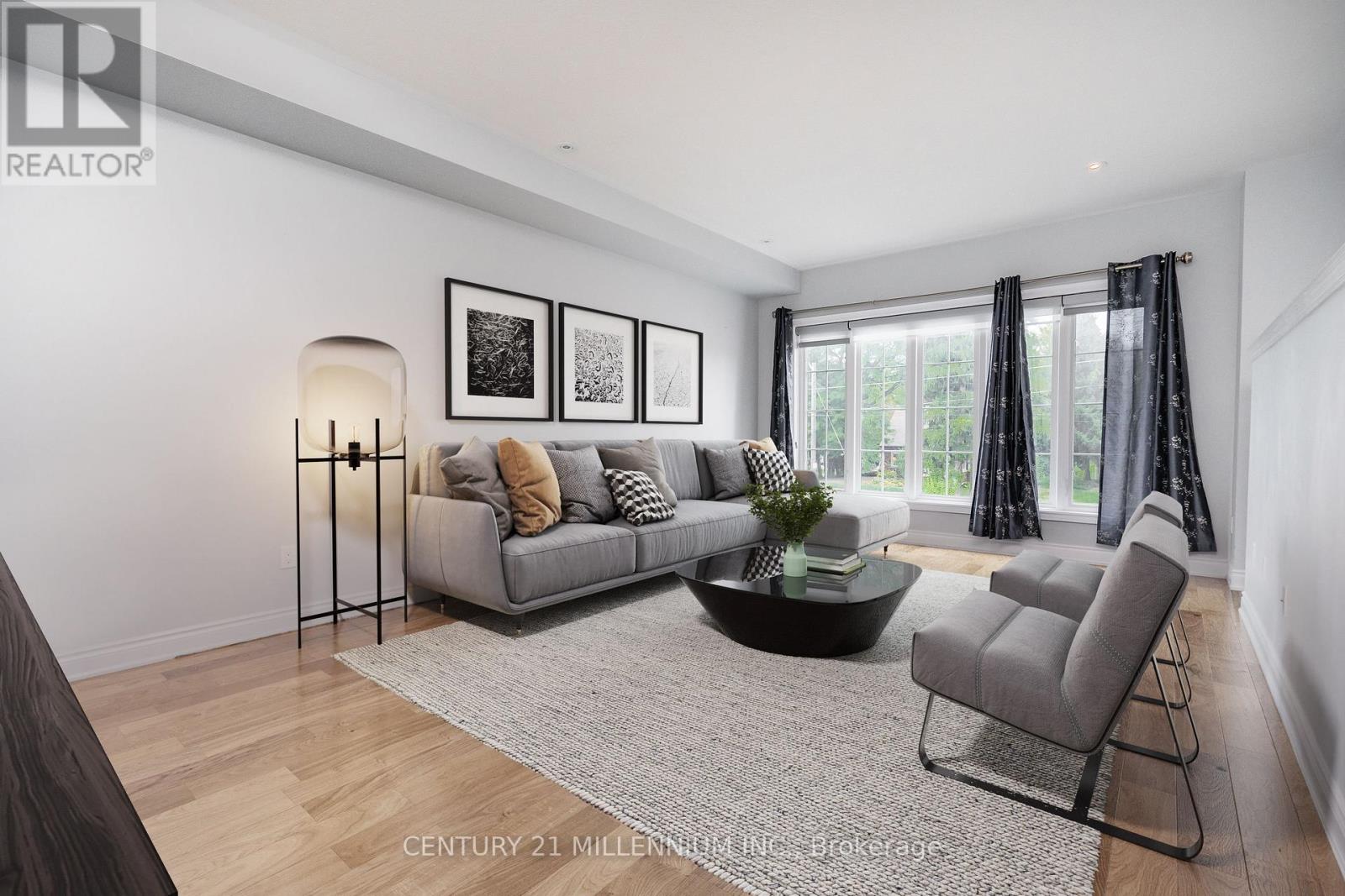 399 Erie Avenue, Brantford, Ontario  N3S 0E6 - Photo 4 - X12461512