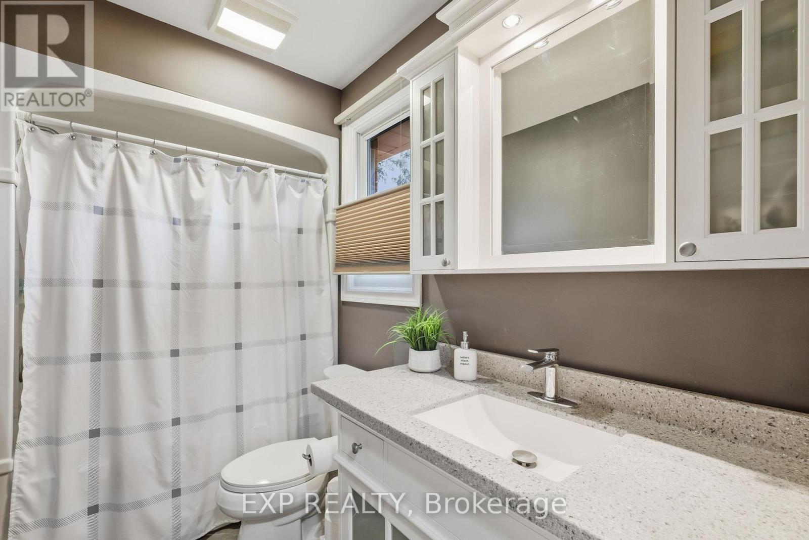 30 Lingwood Drive, Norfolk, Ontario N0E 1Y0 - Photo 32 - X12515222