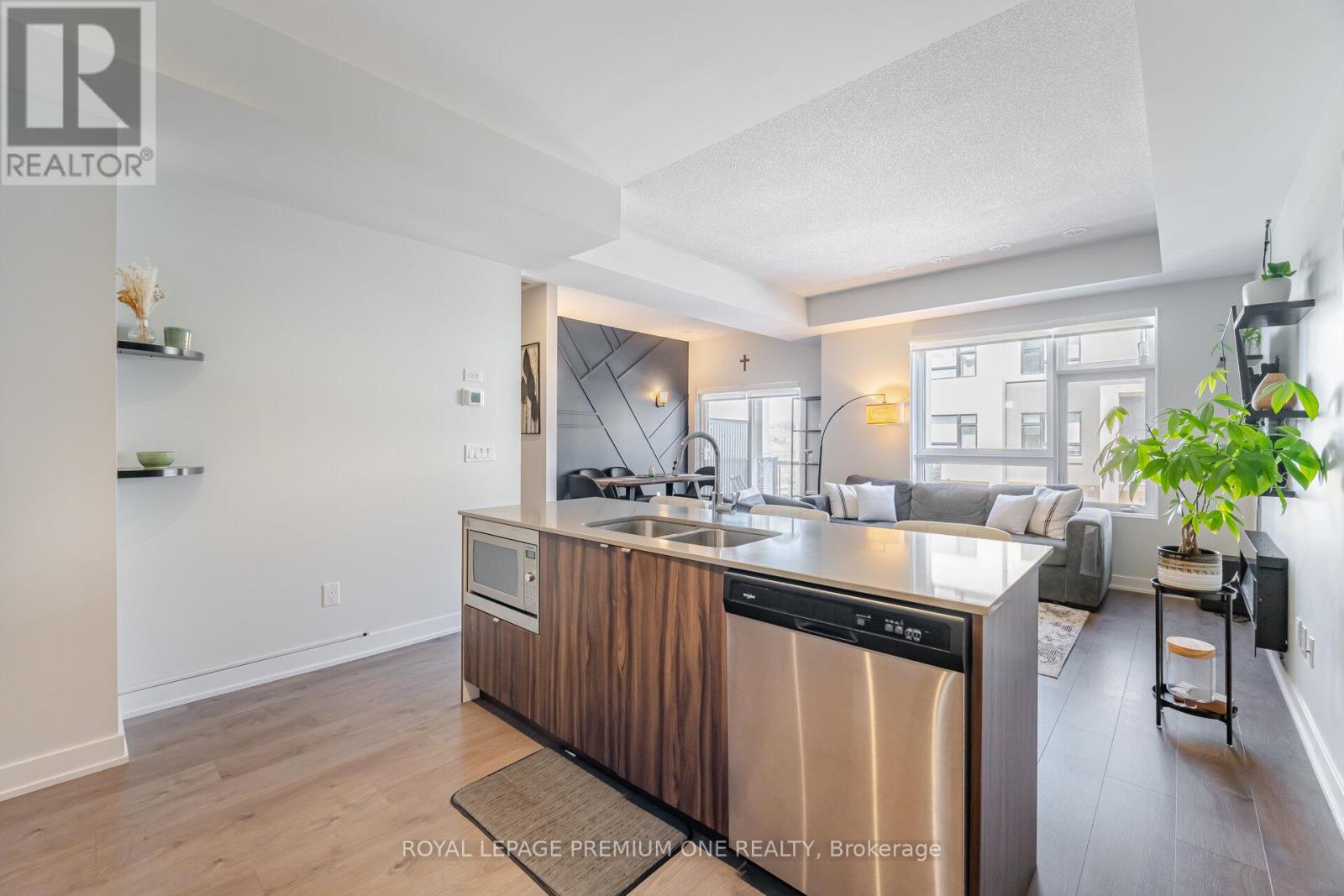 31 - 1121 Cooke Boulevard, Burlington, Ontario  L7T 0C3 - Photo 9 - W12516560