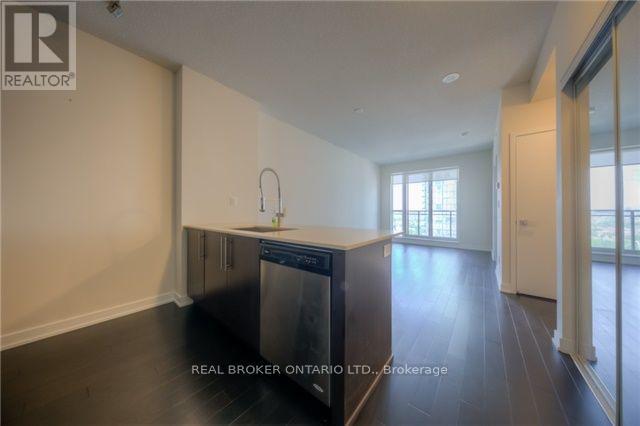 1604 - 4011 Brickstone Mews, Mississauga, Ontario  L5B 0G3 - Photo 5 - W12516574