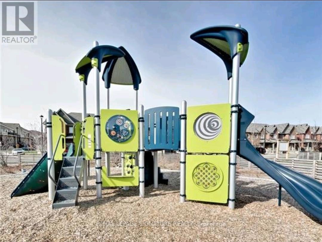 104 - 5005 Harvard Road, Mississauga, Ontario  L5M 0W5 - Photo 14 - W12516598