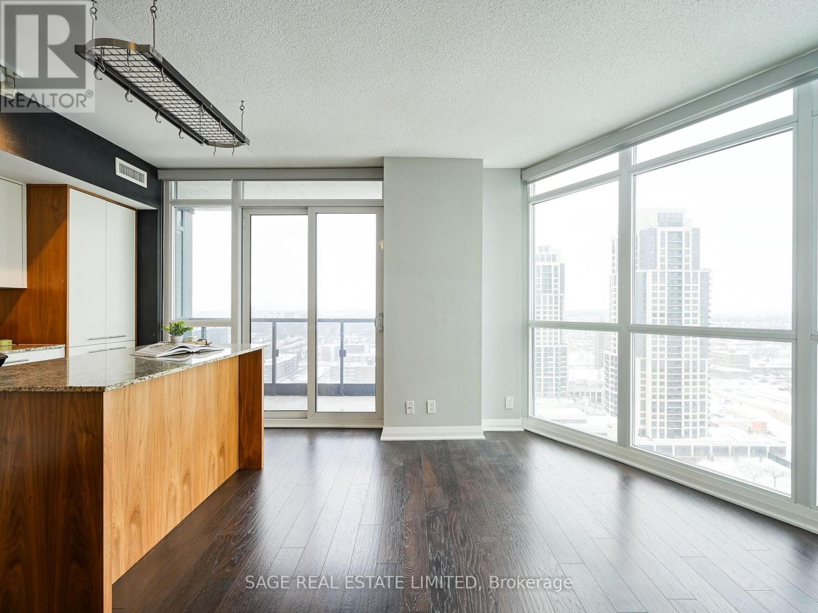 2110 - 5 Valhalla Inn Road, Toronto, Ontario  M9B 0B1 - Photo 10 - W12516612