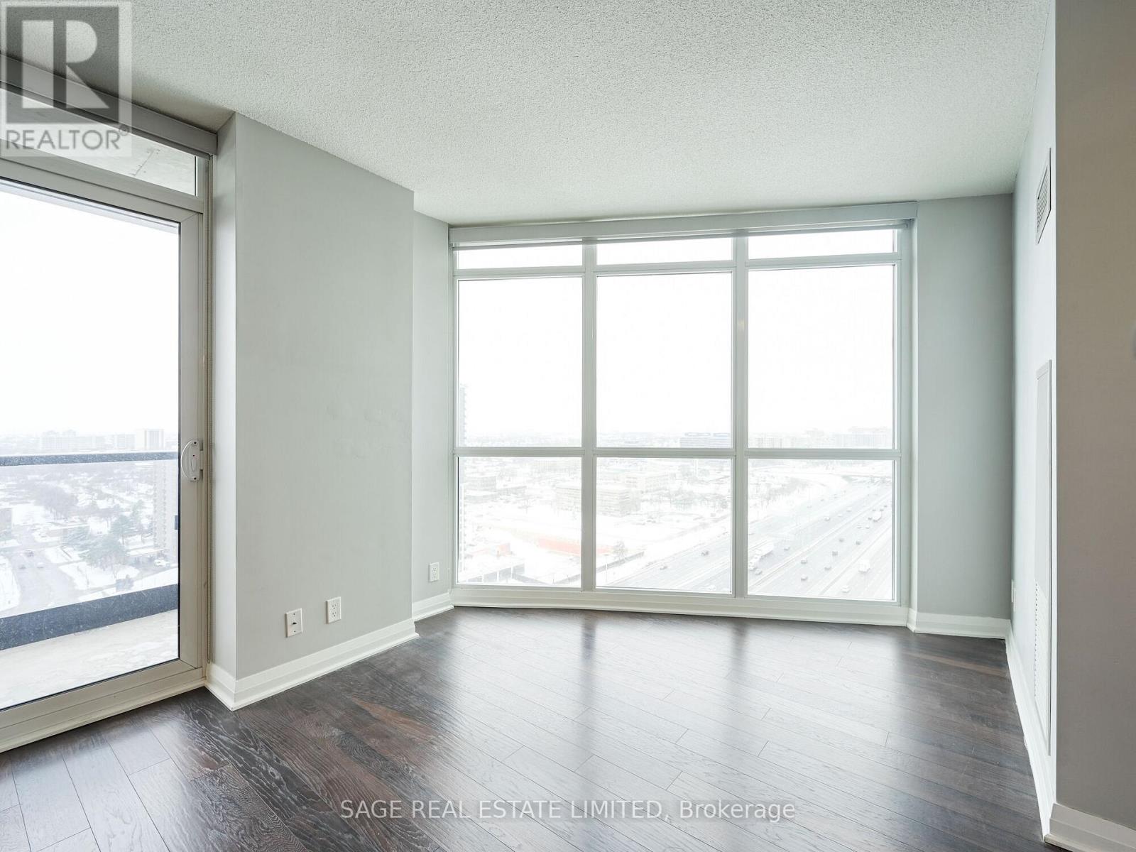 2110 - 5 Valhalla Inn Road, Toronto, Ontario  M9B 0B1 - Photo 12 - W12516612