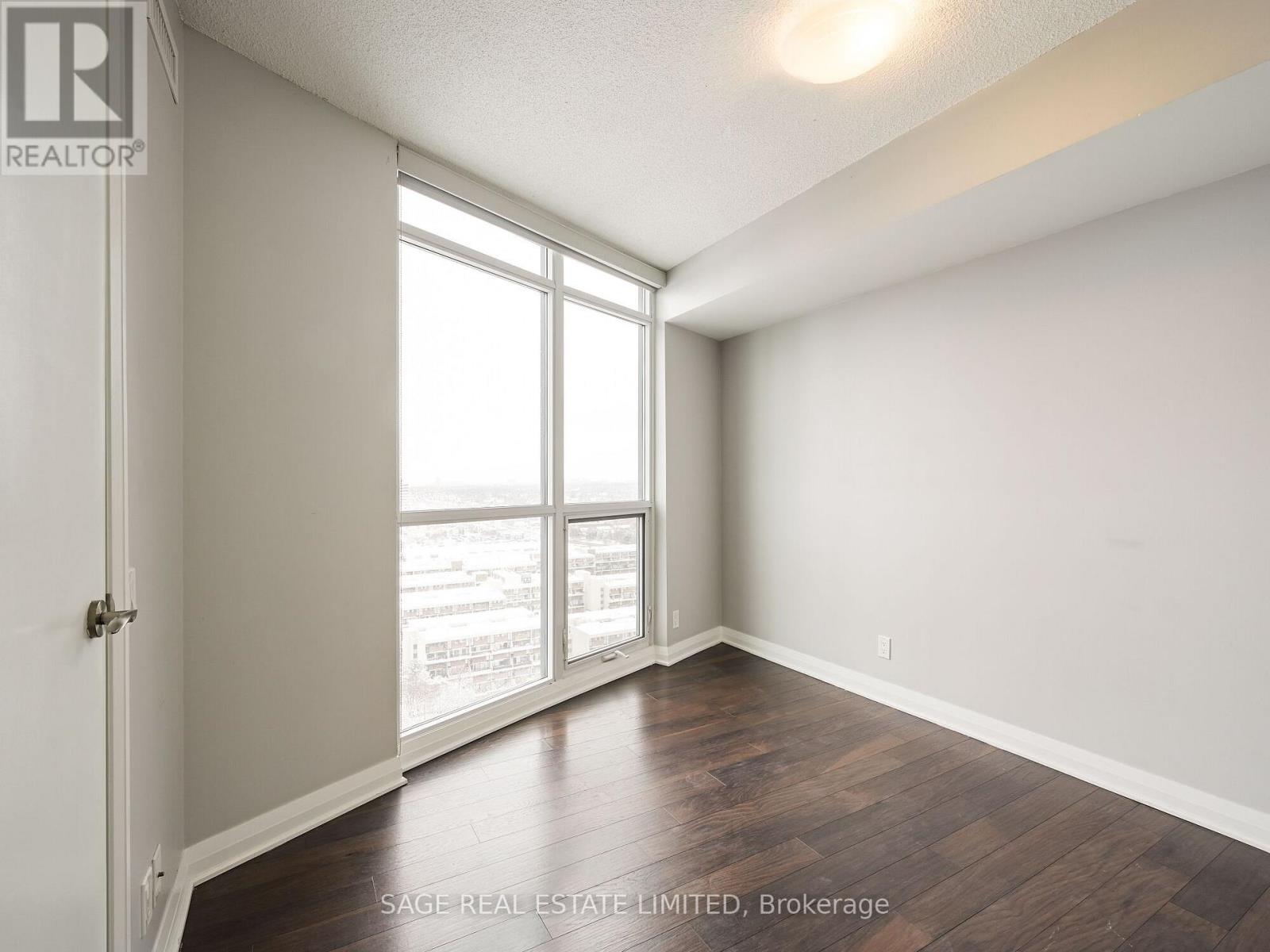 2110 - 5 Valhalla Inn Road, Toronto, Ontario  M9B 0B1 - Photo 14 - W12516612