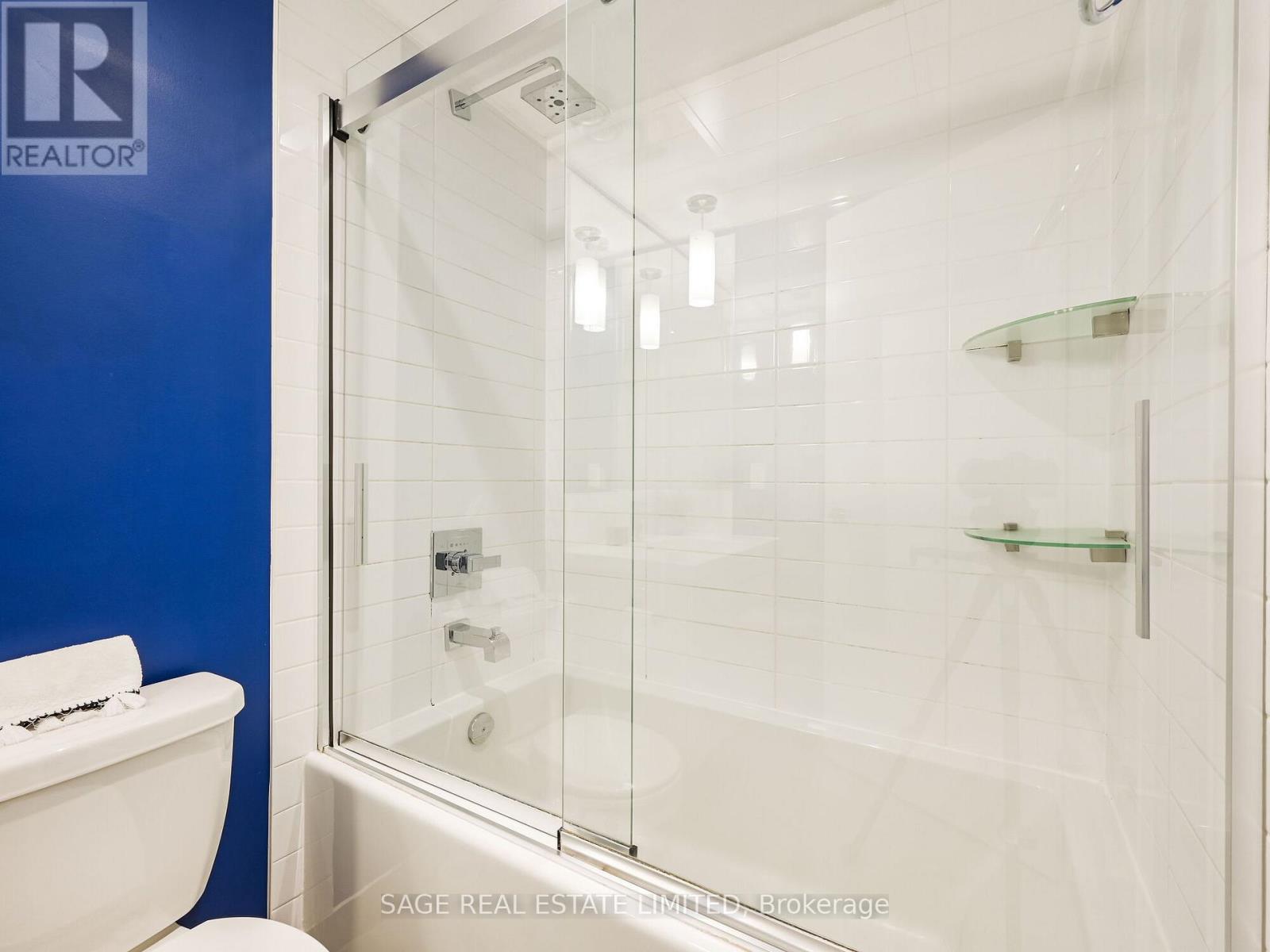 2110 - 5 Valhalla Inn Road, Toronto, Ontario  M9B 0B1 - Photo 20 - W12516612