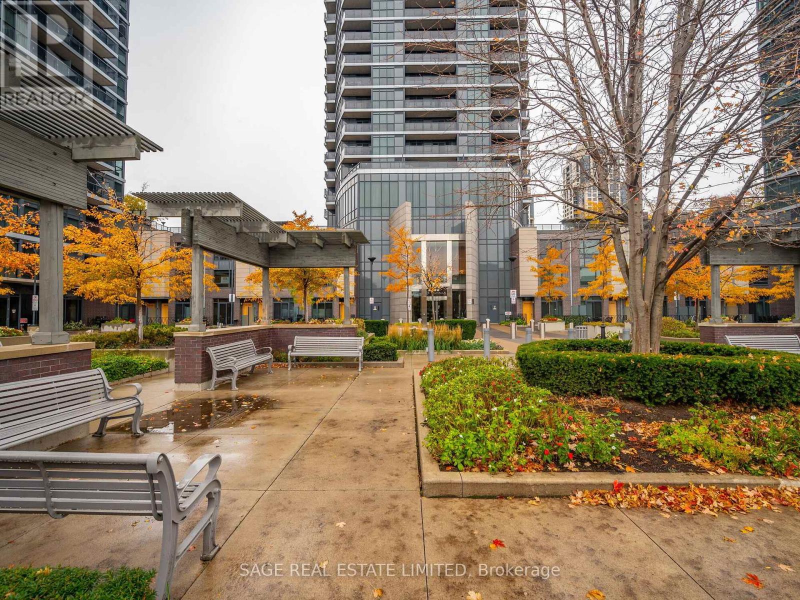 2110 - 5 Valhalla Inn Road, Toronto, Ontario  M9B 0B1 - Photo 25 - W12516612