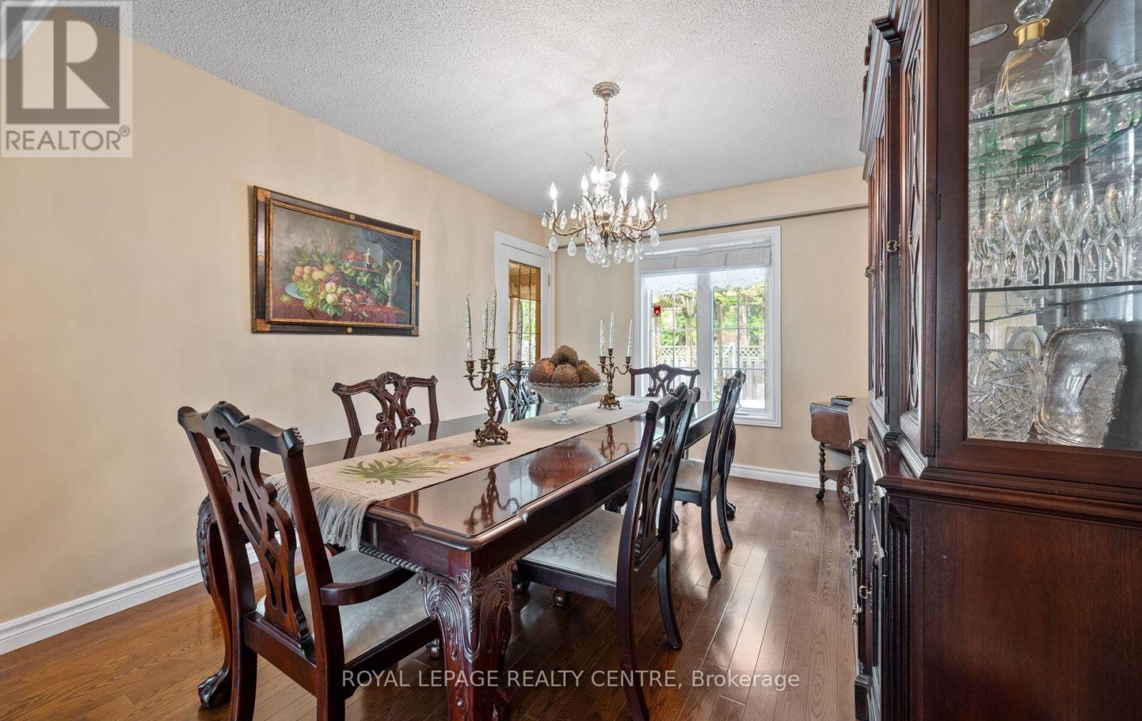 4383 Mayflower Drive, Mississauga, Ontario  L5R 1T4 - Photo 9 - W12516638