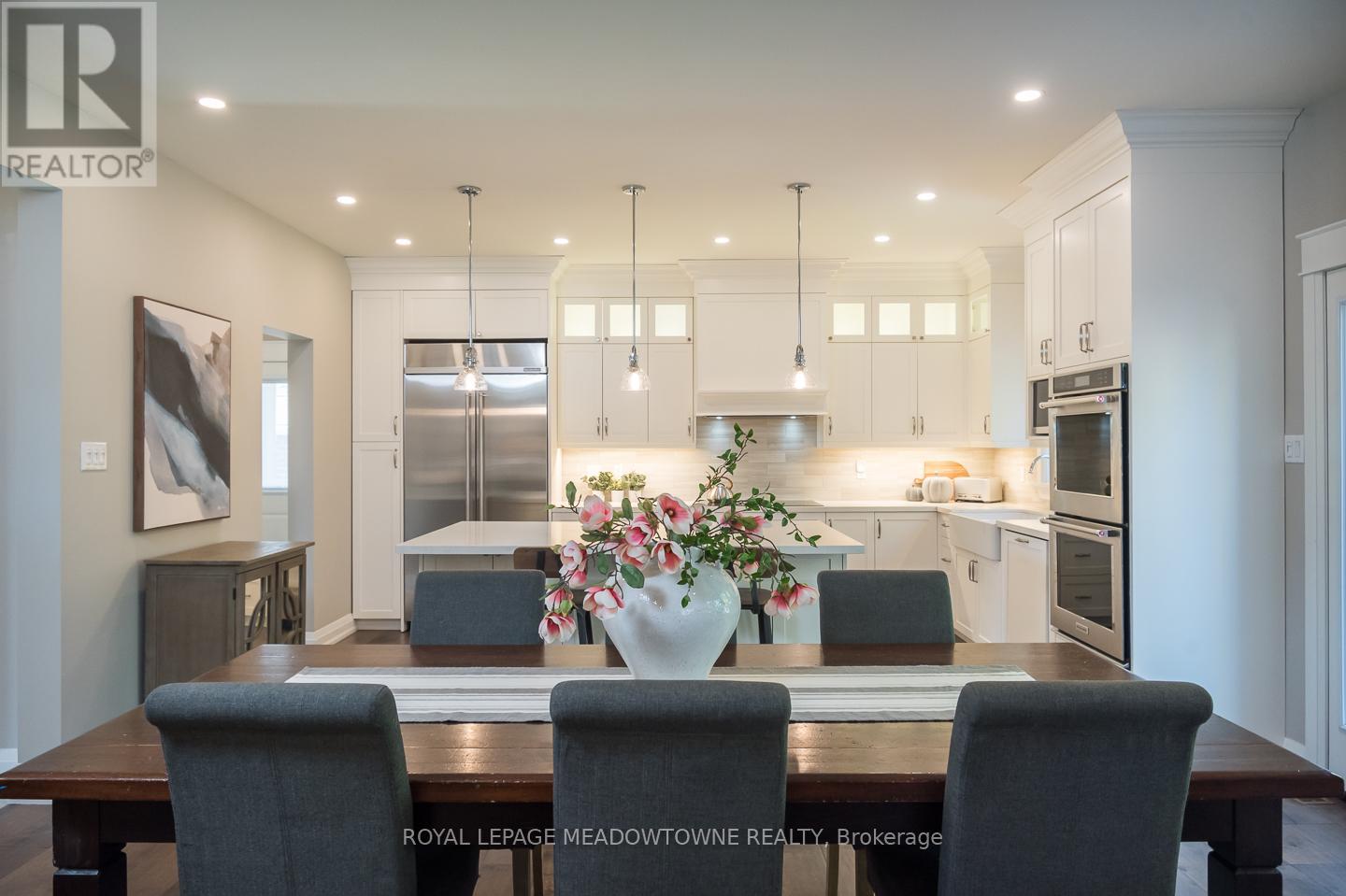 29 Barton Street, Milton, Ontario  L9T 1C7 - Photo 12 - W12516654