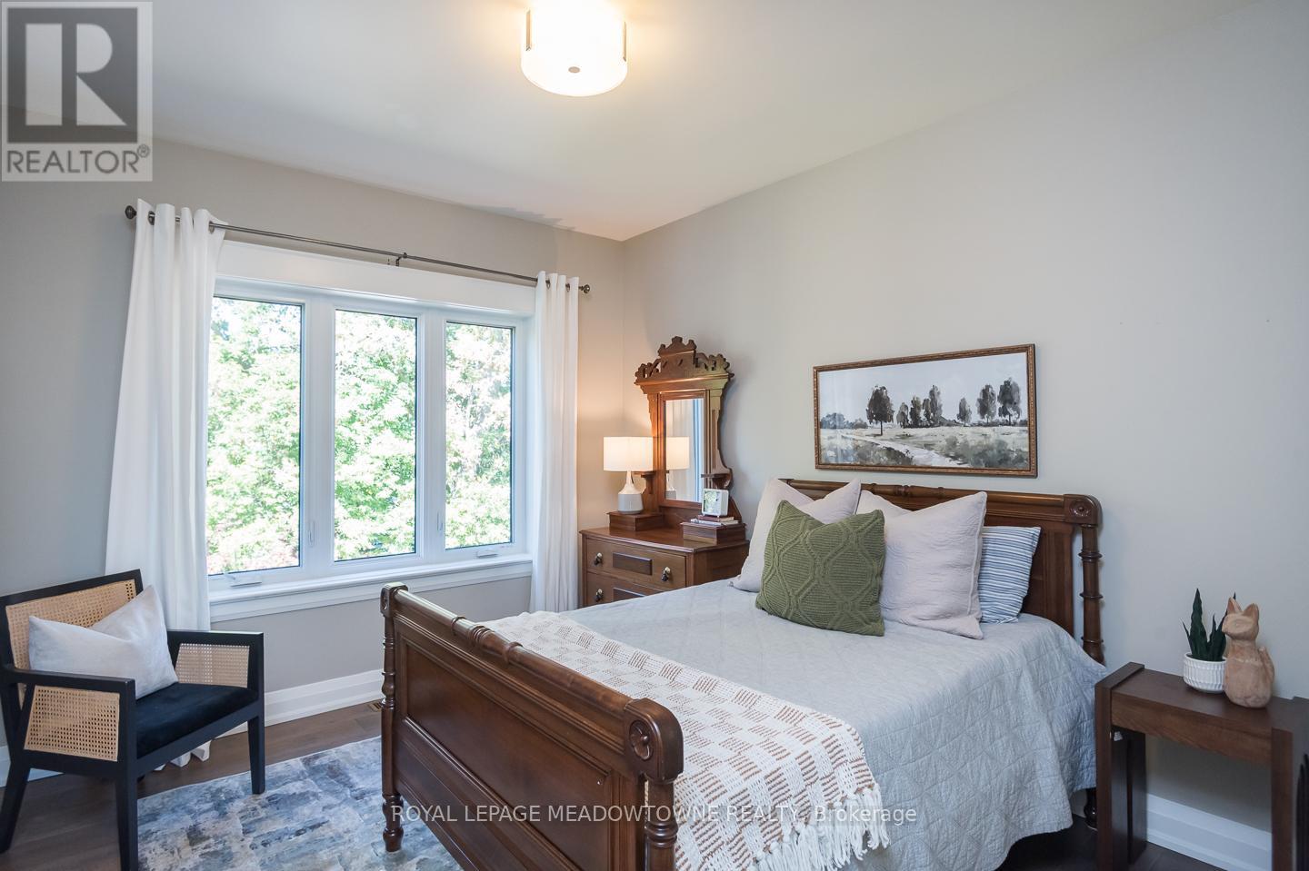 29 Barton Street, Milton, Ontario  L9T 1C7 - Photo 27 - W12516654