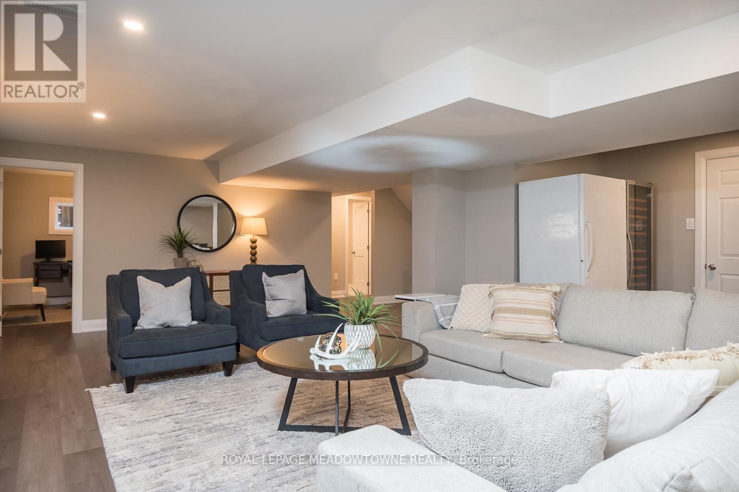 29 Barton Street, Milton, Ontario  L9T 1C7 - Photo 34 - W12516654