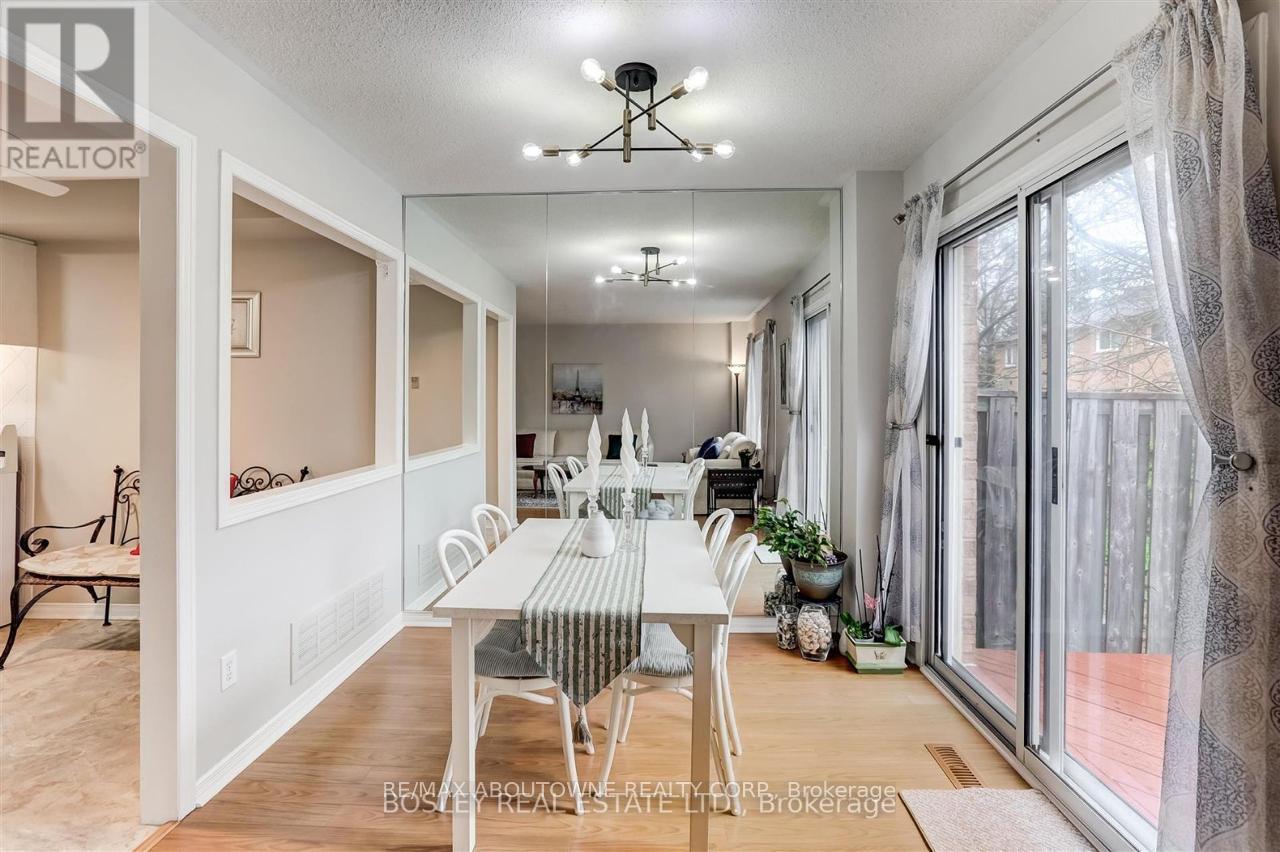 1176 Treetop Terrace, Oakville, Ontario  L6M 3N1 - Photo 12 - W12516664