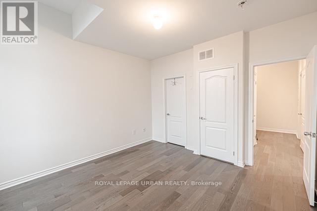 5 - 62 Preston Meadow Avenue N, Mississauga, Ontario  L4Z 1B1 - Photo 11 - W12516680