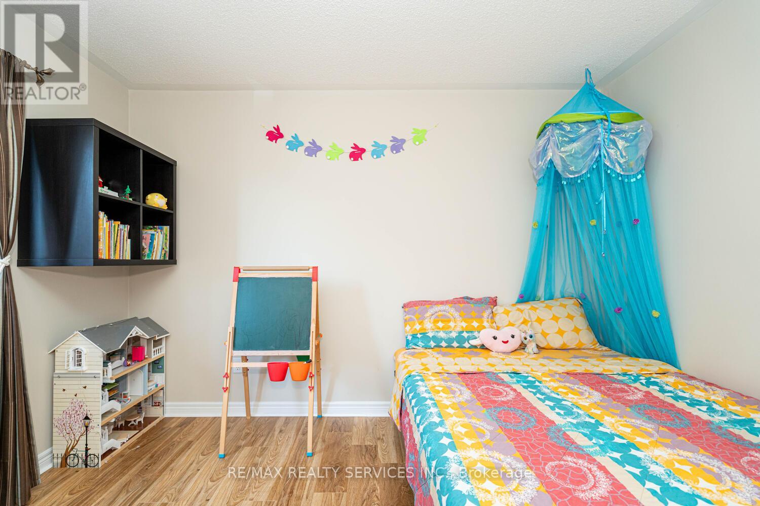 6 Foxhollow Road, Brampton, Ontario  L7A 1M3 - Photo 37 - W12516684