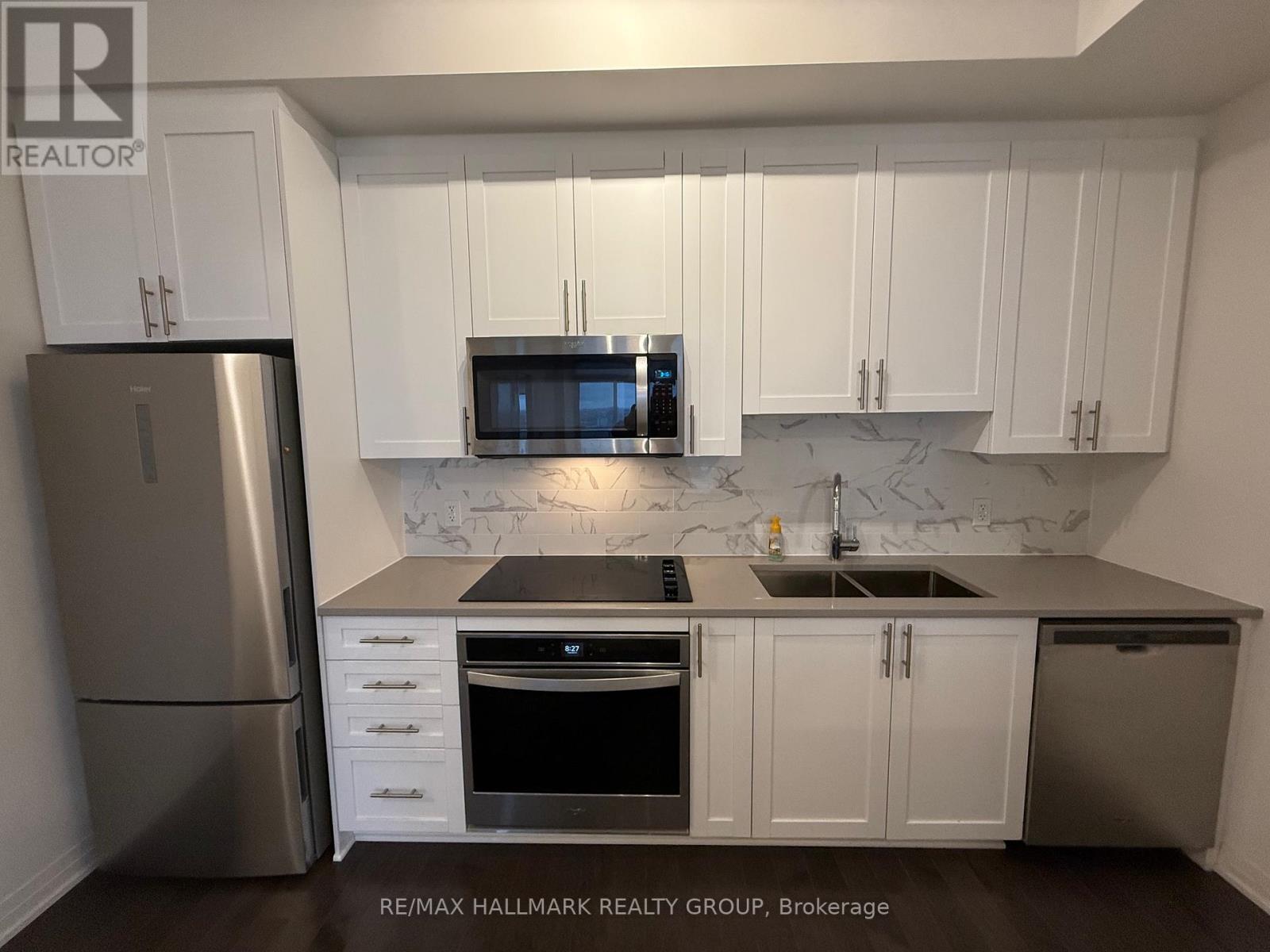 2406 - 805 Carling Avenue, Ottawa, Ontario  K1S 5W9 - Photo 12 - X12425743