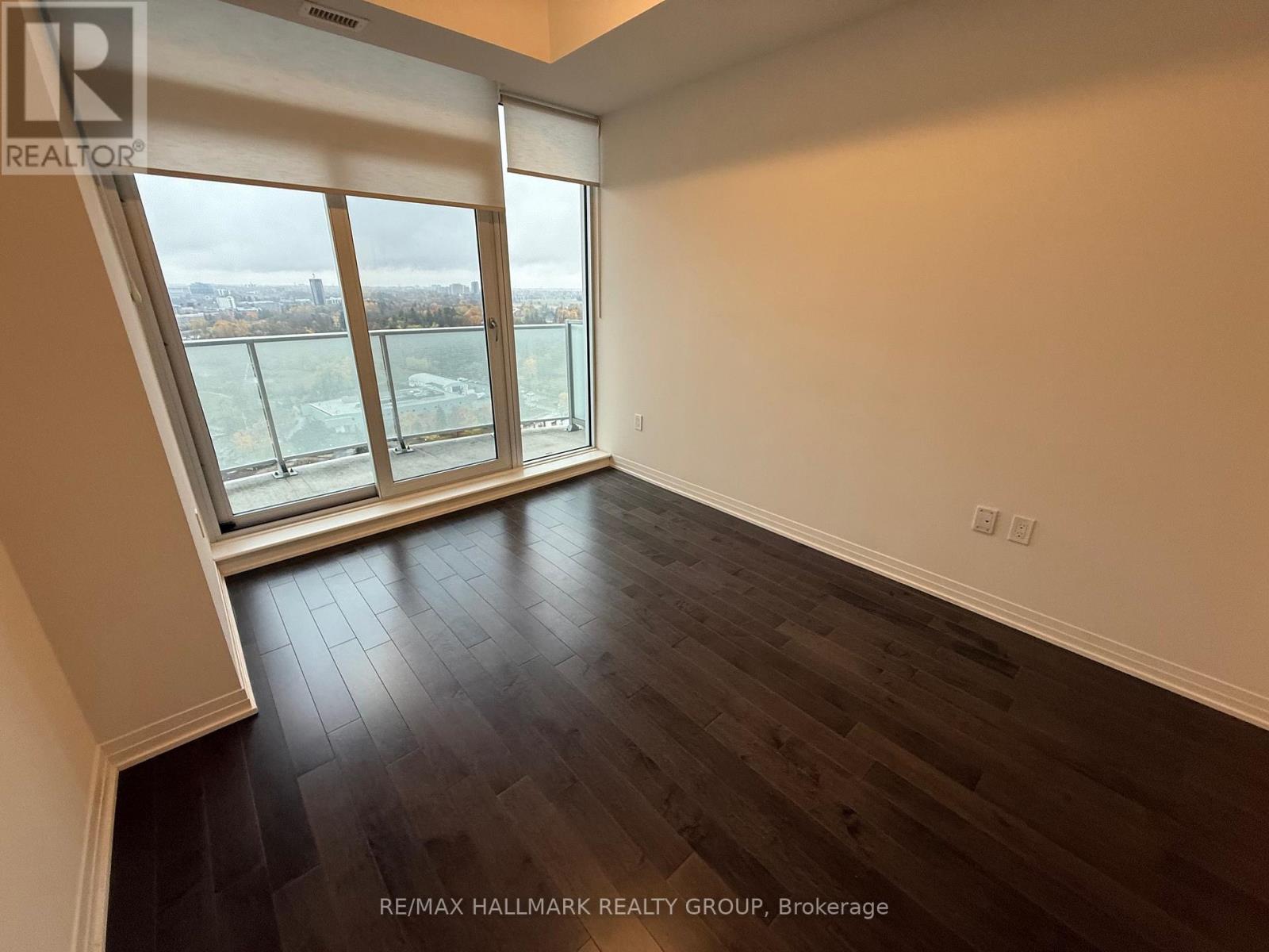 2406 - 805 Carling Avenue, Ottawa, Ontario  K1S 5W9 - Photo 3 - X12425743