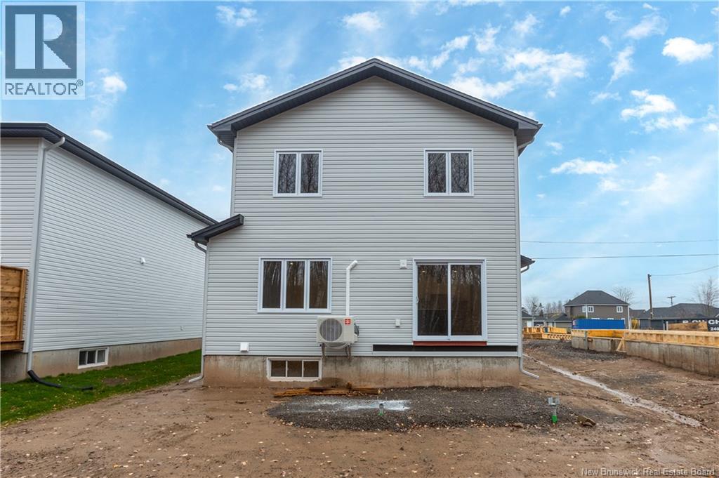 107 Rosenburg Street, Moncton, New Brunswick  E1G 6E9 - Photo 4 - NB128733