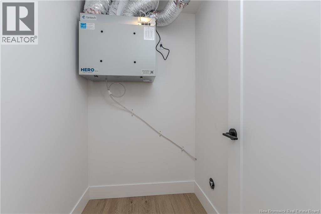 107 Rosenburg Street, Moncton, New Brunswick  E1G 6E9 - Photo 34 - NB128733