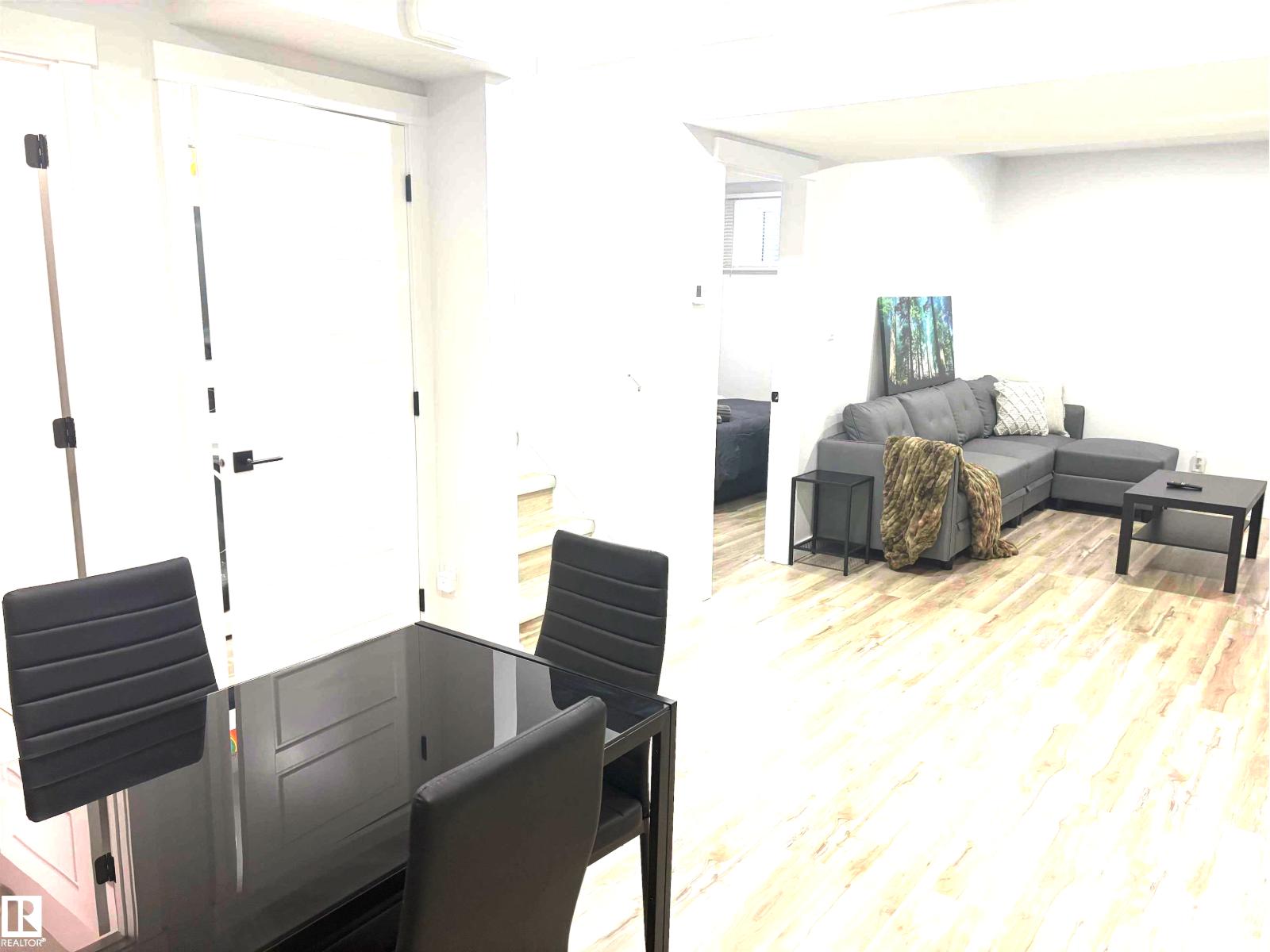 Bsmt 22056 80 Av Nw, Edmonton, Alberta T5T 7H9 - Photo 3 - E4464901