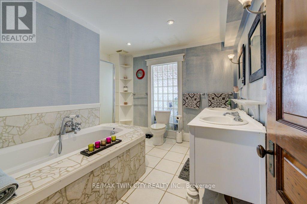 207 Hedley Street, Cambridge, Ontario  N3H 3X9 - Photo 14 - X12516538