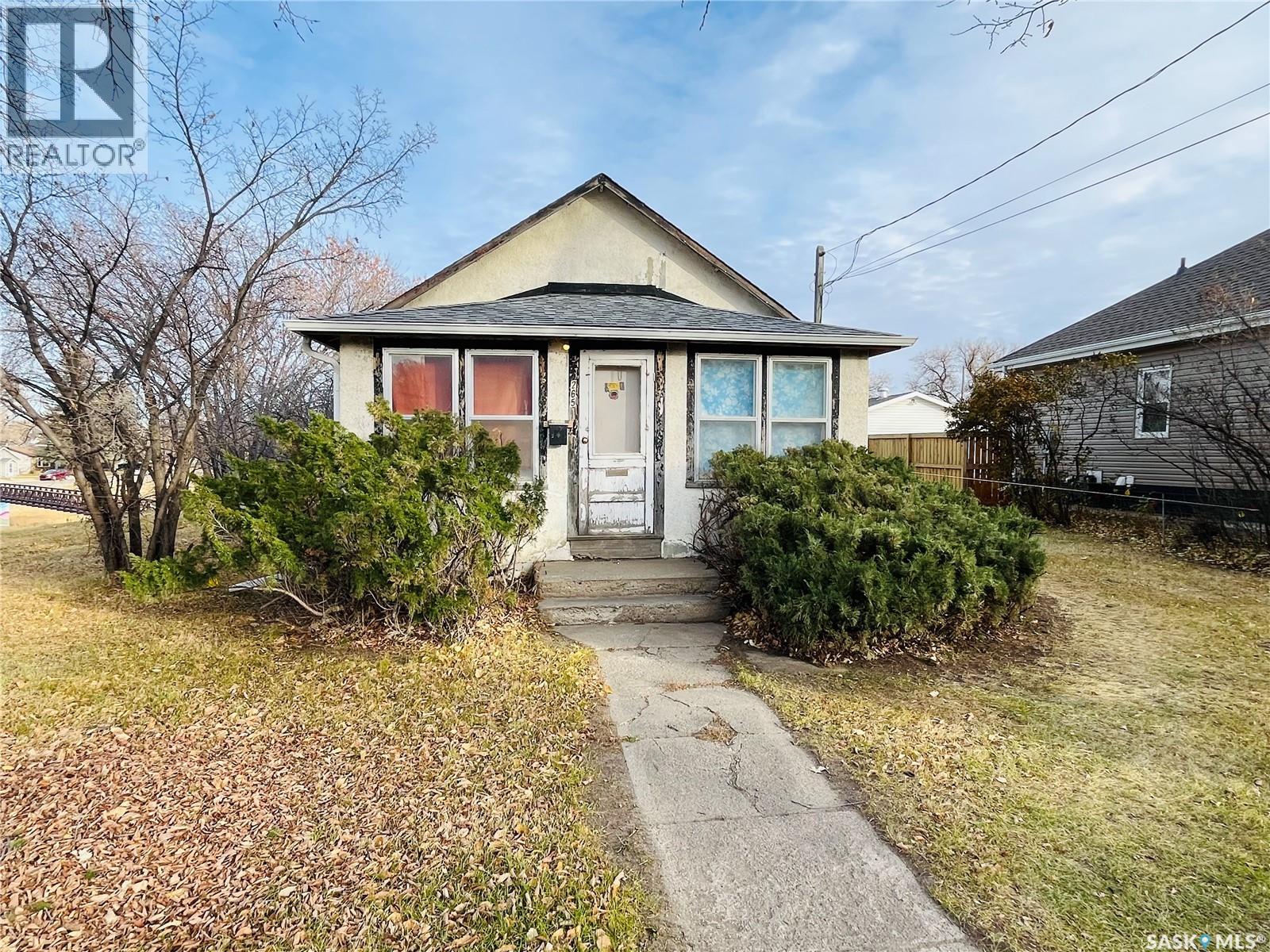 265 6th AVENUE NE, swift current, Saskatchewan