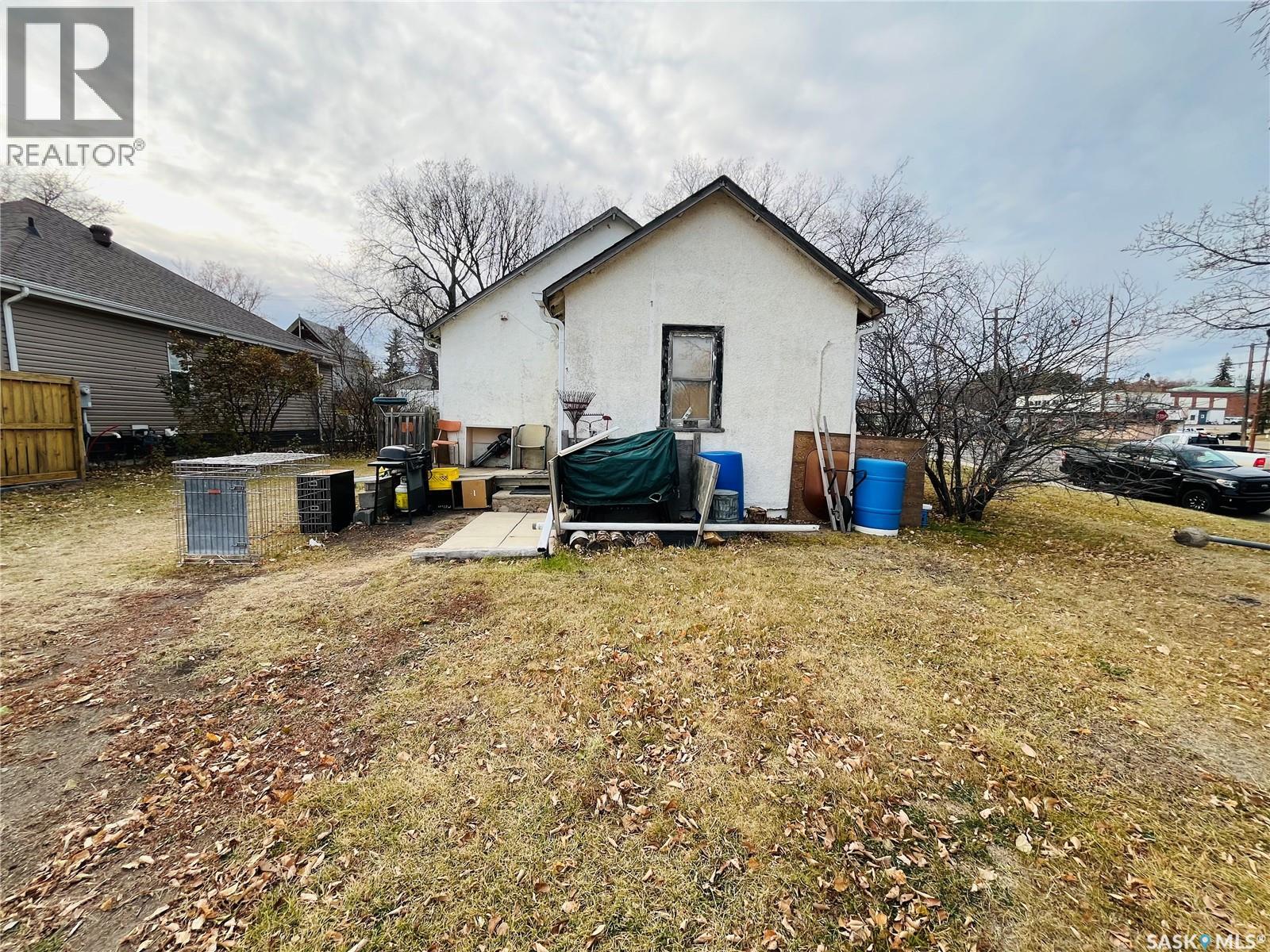 265 6th Avenue Ne, Swift Current, Saskatchewan  S9H 2M3 - Photo 10 - SK022529