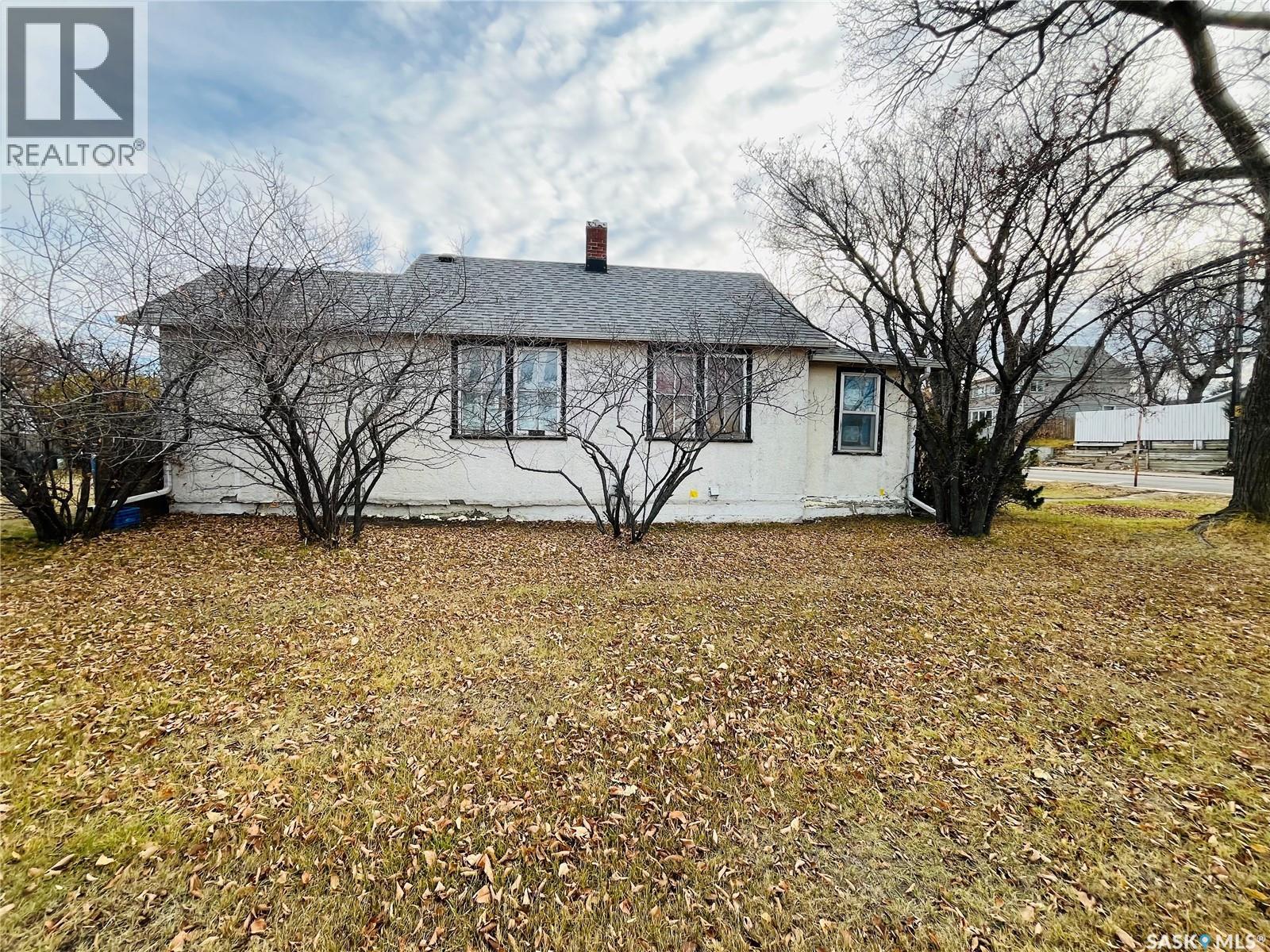 265 6th Avenue Ne, Swift Current, Saskatchewan  S9H 2M3 - Photo 11 - SK022529