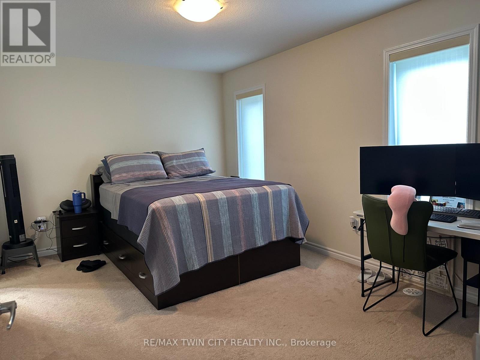 209 Netherby Lane, Kitchener, Ontario  N2R 0L9 - Photo 7 - X12516602