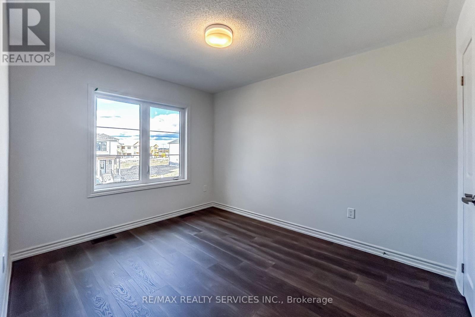 123 Sanderson Drive, Kawartha Lakes, Ontario  K9V 0T2 - Photo 33 - X12516616