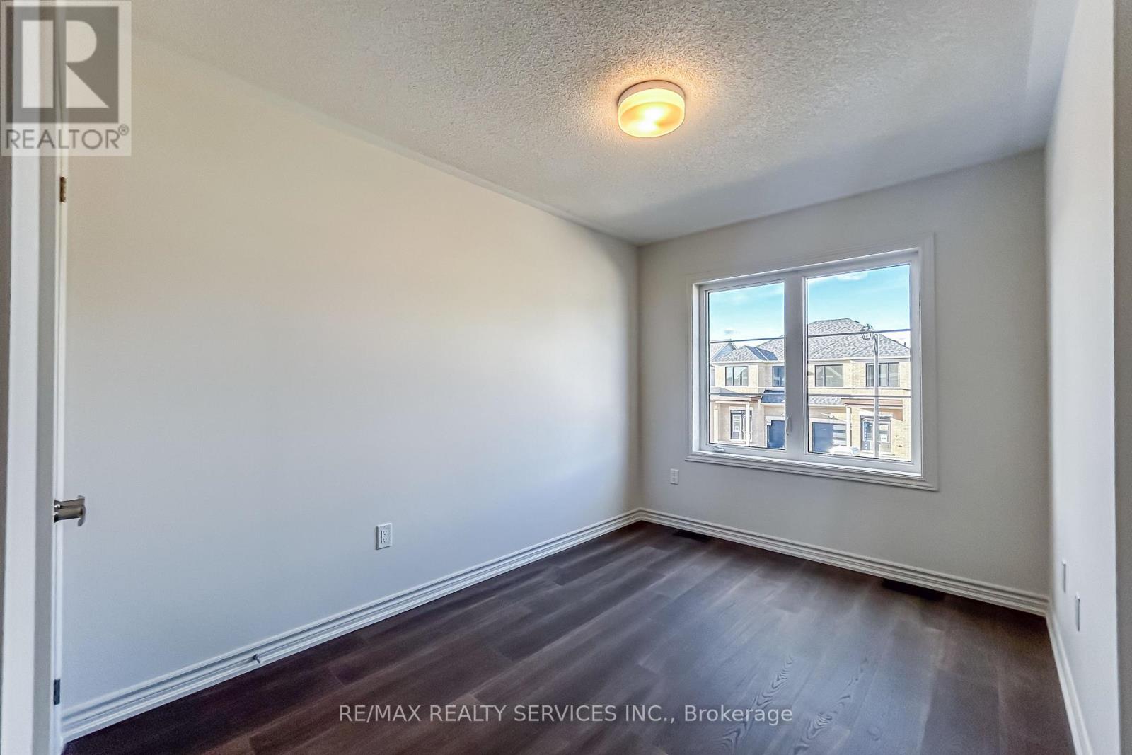 123 Sanderson Drive, Kawartha Lakes, Ontario  K9V 0T2 - Photo 39 - X12516616