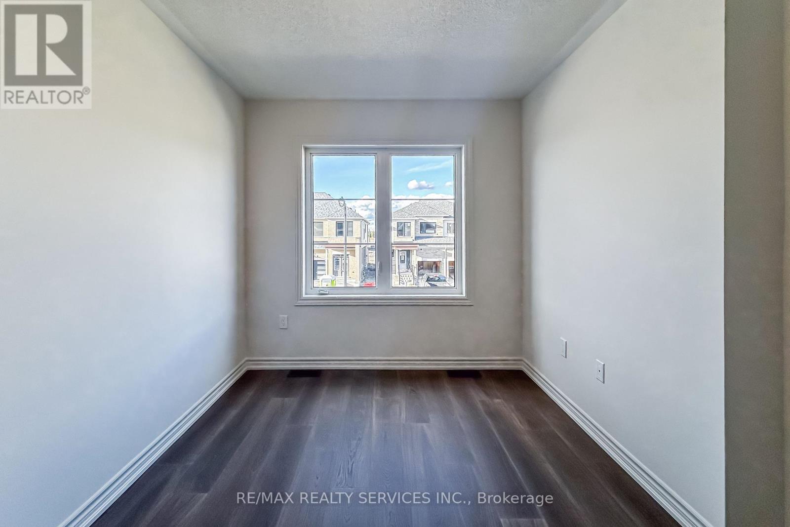 123 Sanderson Drive, Kawartha Lakes, Ontario  K9V 0T2 - Photo 40 - X12516616