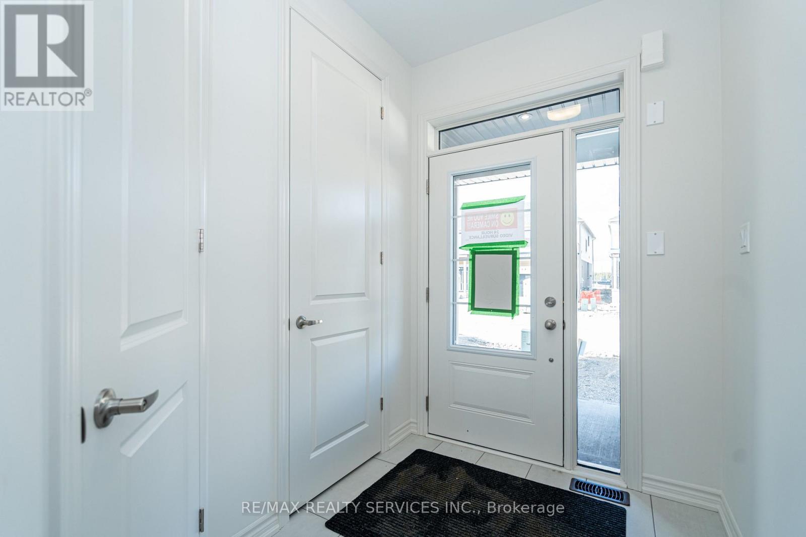 123 Sanderson Drive, Kawartha Lakes, Ontario  K9V 0T2 - Photo 7 - X12516616